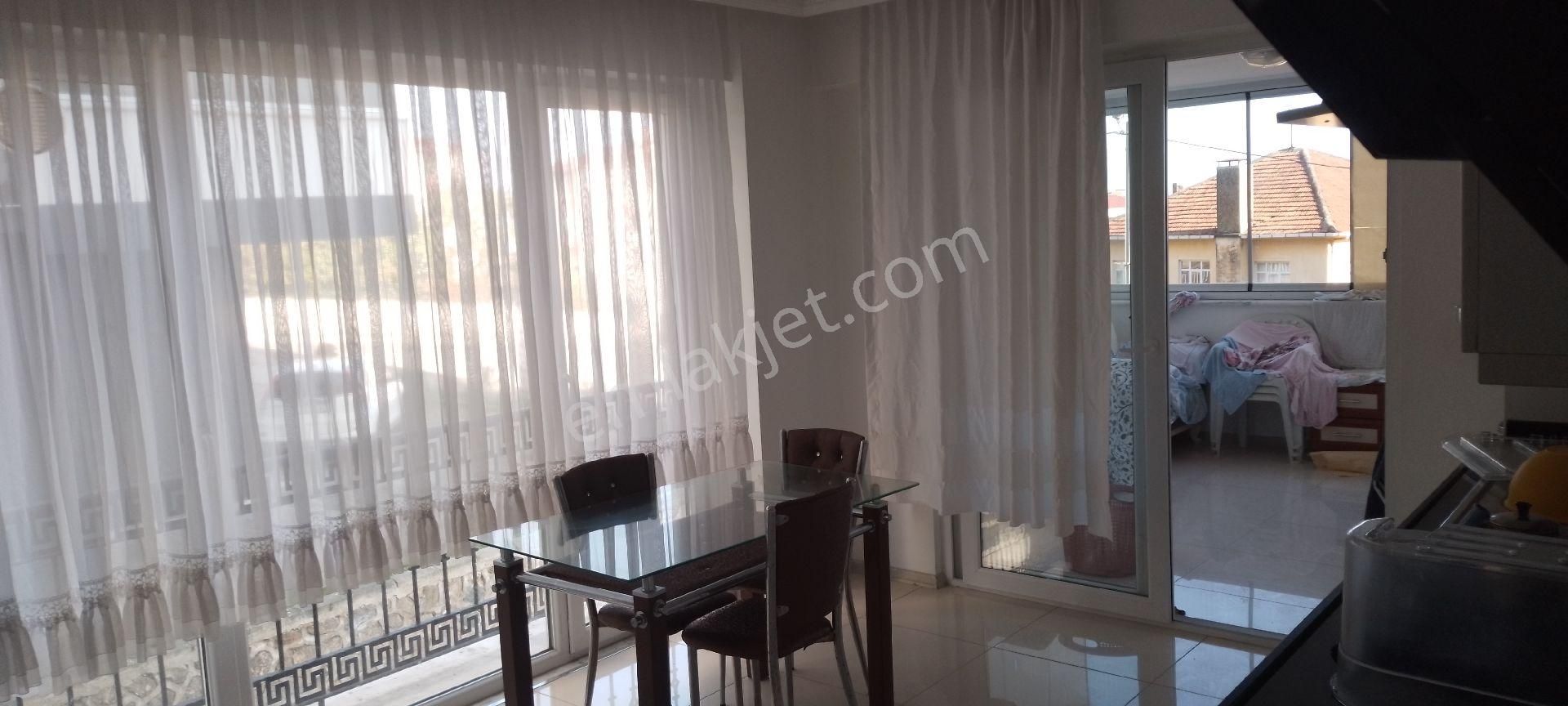 Trabzon Pelitli Mahallesinde Satılık 190 Mkare Eşyalı Daire - Görsel 2