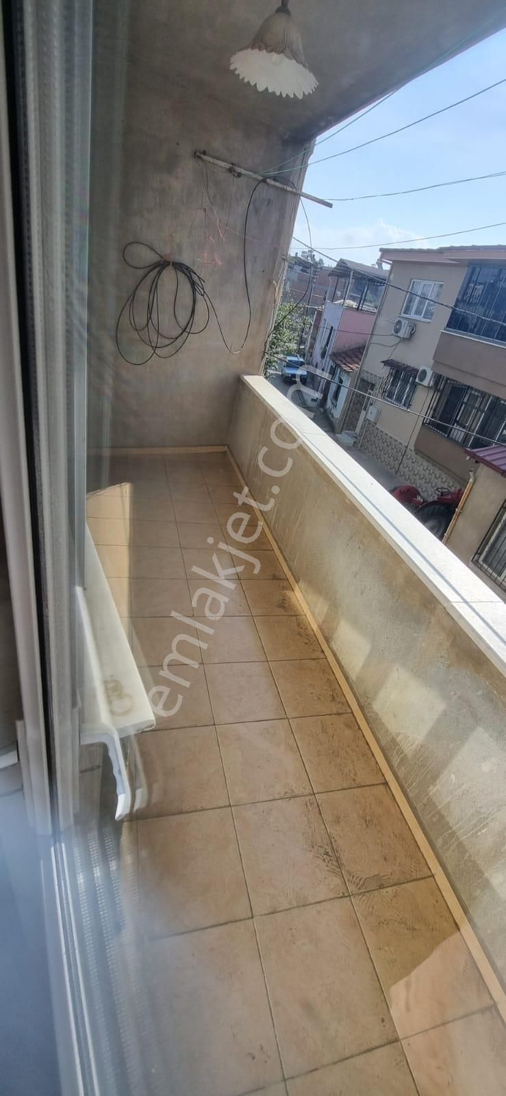 Tombul Emlaktan Karaçay Mahallesinde 3+1 Kiralık Daire - Görsel 12