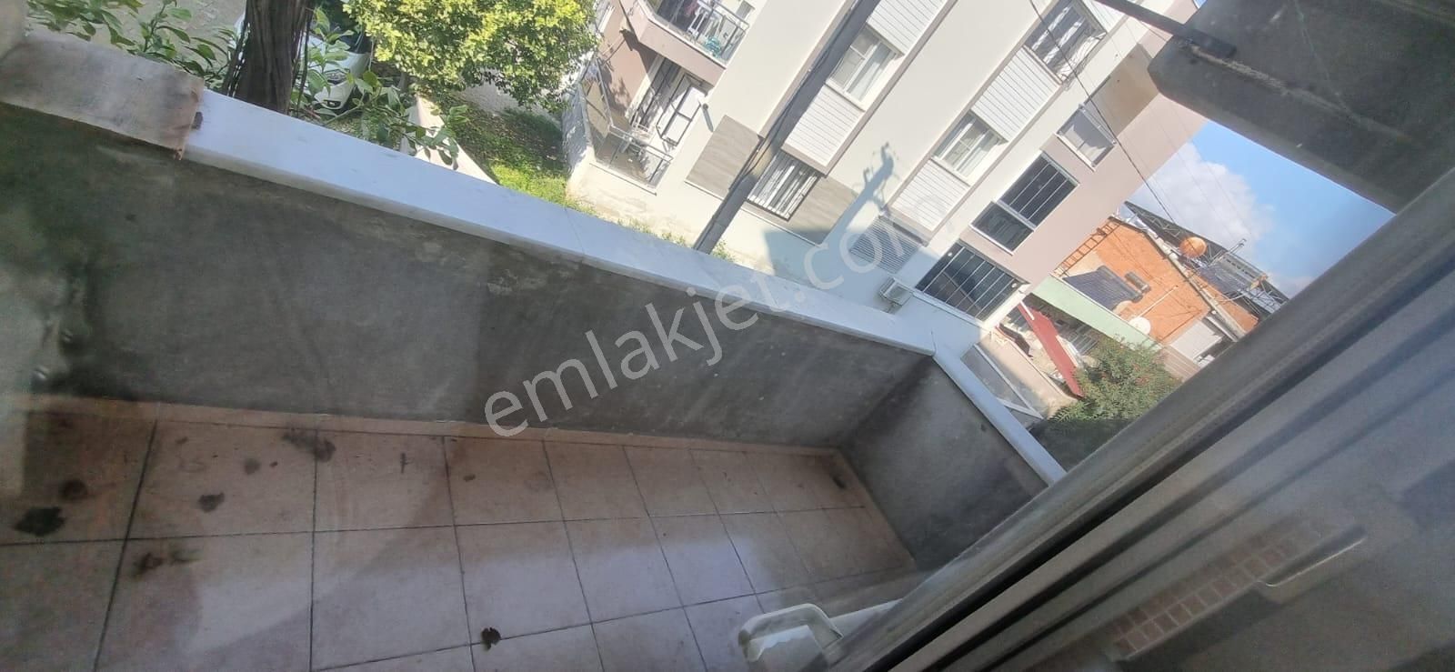 Tombul Emlaktan Karaçay Mahallesinde 3+1 Kiralık Daire - Görsel 8