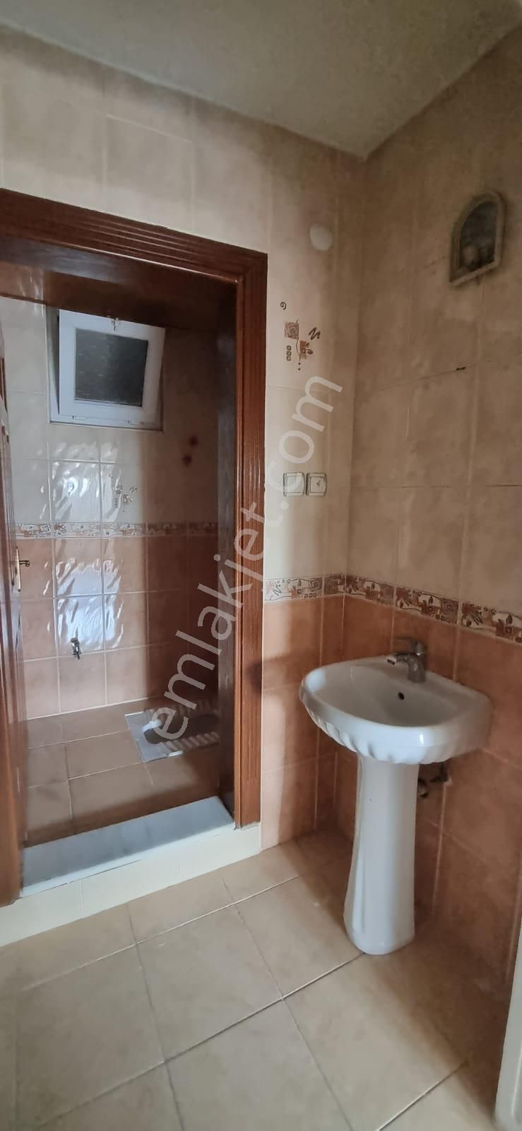 Tombul Emlaktan Karaçay Mahallesinde 3+1 Kiralık Daire - Görsel 2