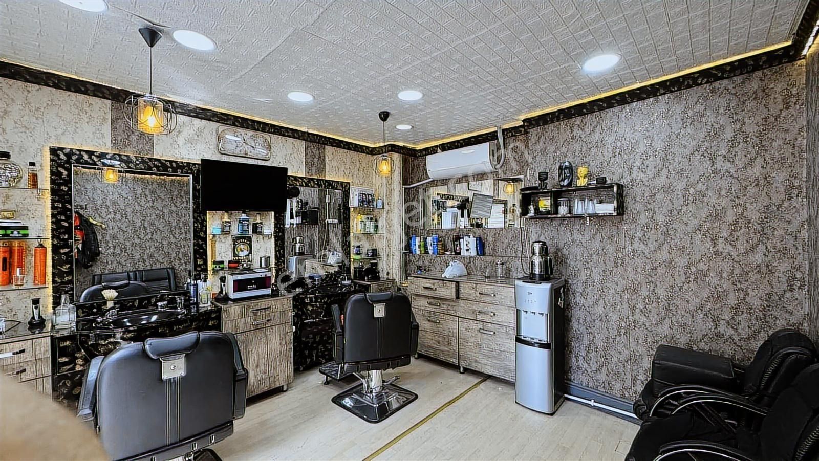 Bahçelievlerde Cadde Üstü 20m2 Satılık Dükkan - Görsel 2