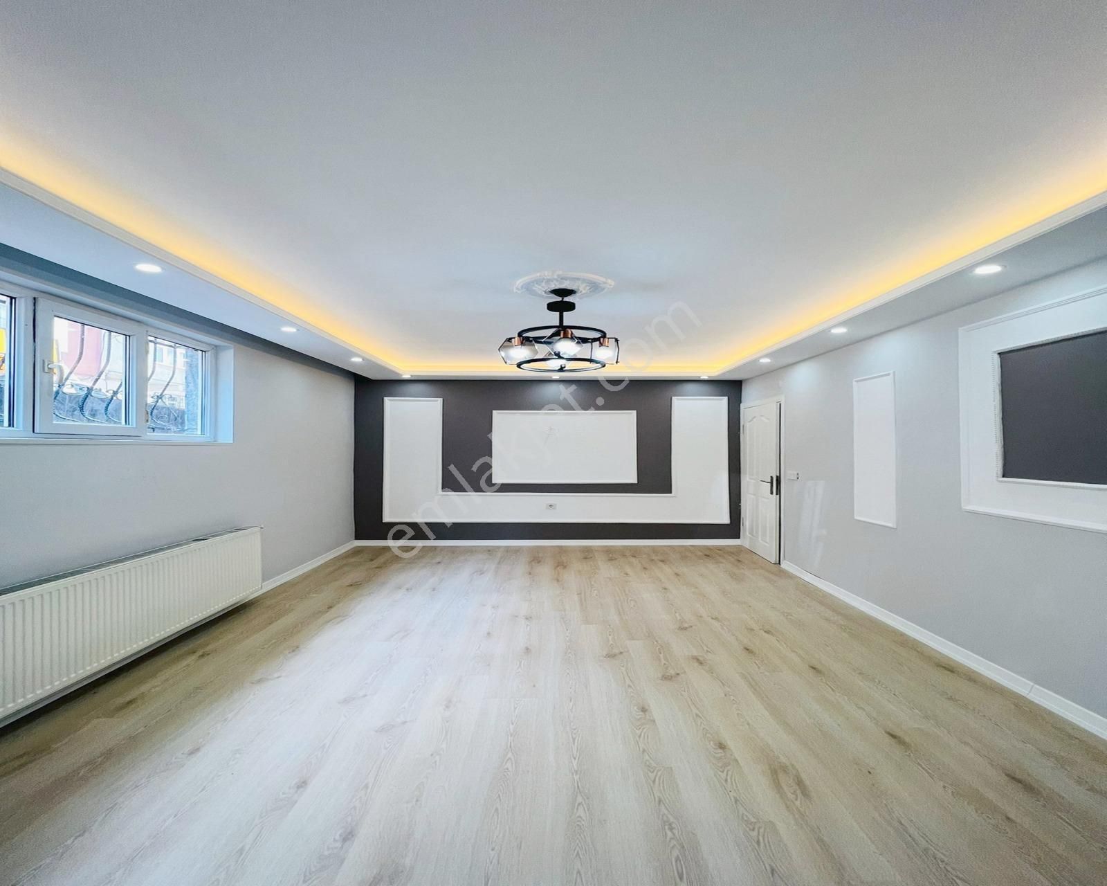 Esenyurt Meydana Yakın Bahçeli Bahçe Katı