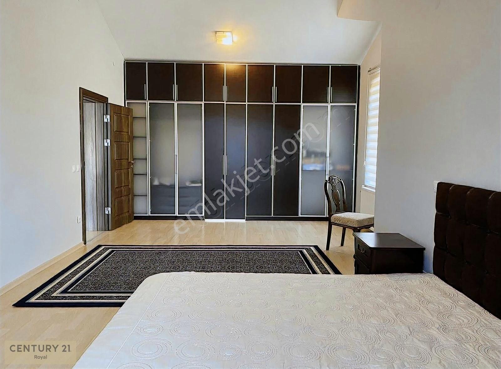 Ballıkpınarı Elit Sitesinde 4+1 Mobilyalı Kiralık Villa - Görsel 29
