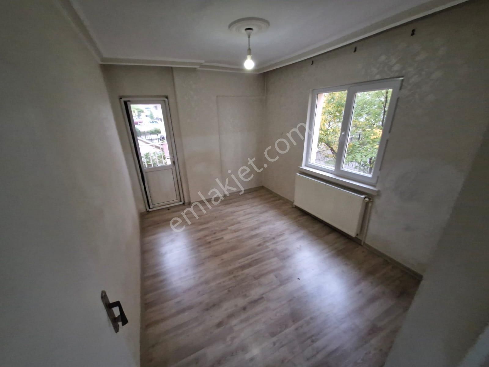 Koza Emlak'tan Plevne Mahalesinde Yeşiloavaya Sınır 3+1 Yapılı Satılık Daireee - Görsel 12