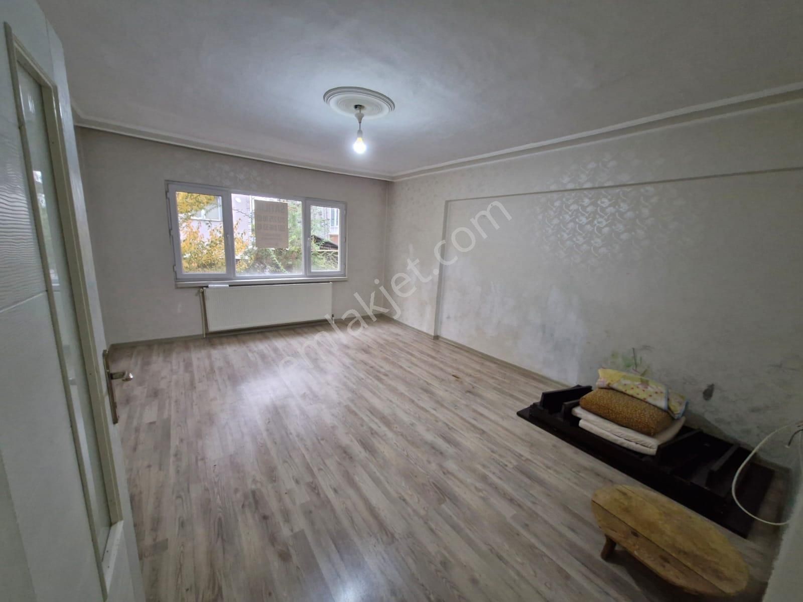 Koza Emlak'tan Plevne Mahalesinde Yeşiloavaya Sınır 3+1 Yapılı Satılık Daireee - Görsel 9