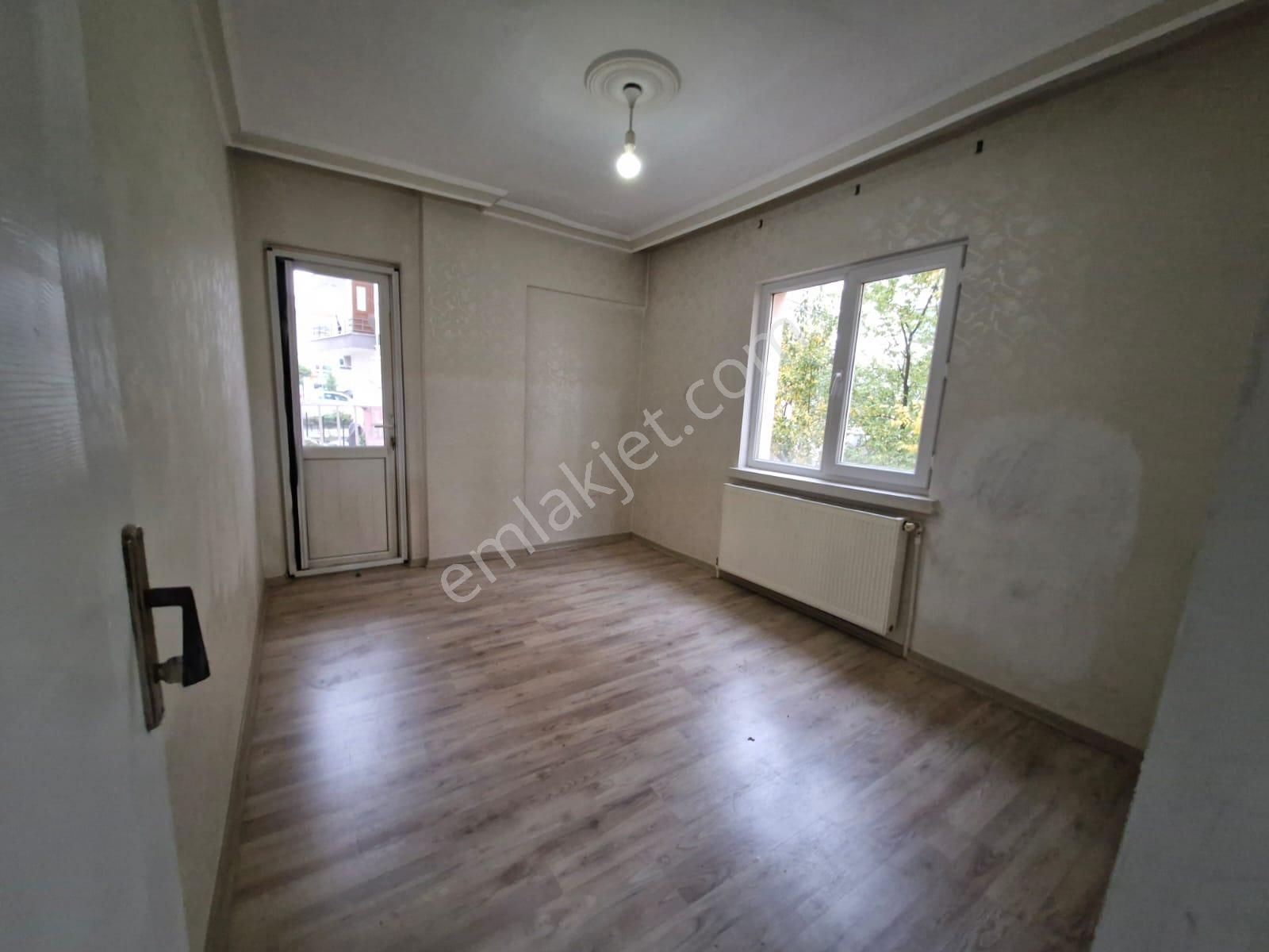 Koza Emlak'tan Plevne Mahalesinde Yeşiloavaya Sınır 3+1 Yapılı Satılık Daireee - Görsel 13