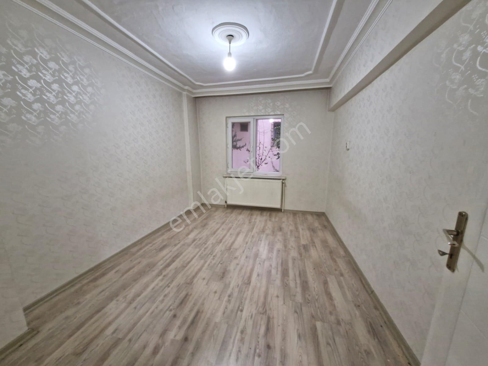 Koza Emlak'tan Plevne Mahalesinde Yeşiloavaya Sınır 3+1 Yapılı Satılık Daireee - Görsel 23