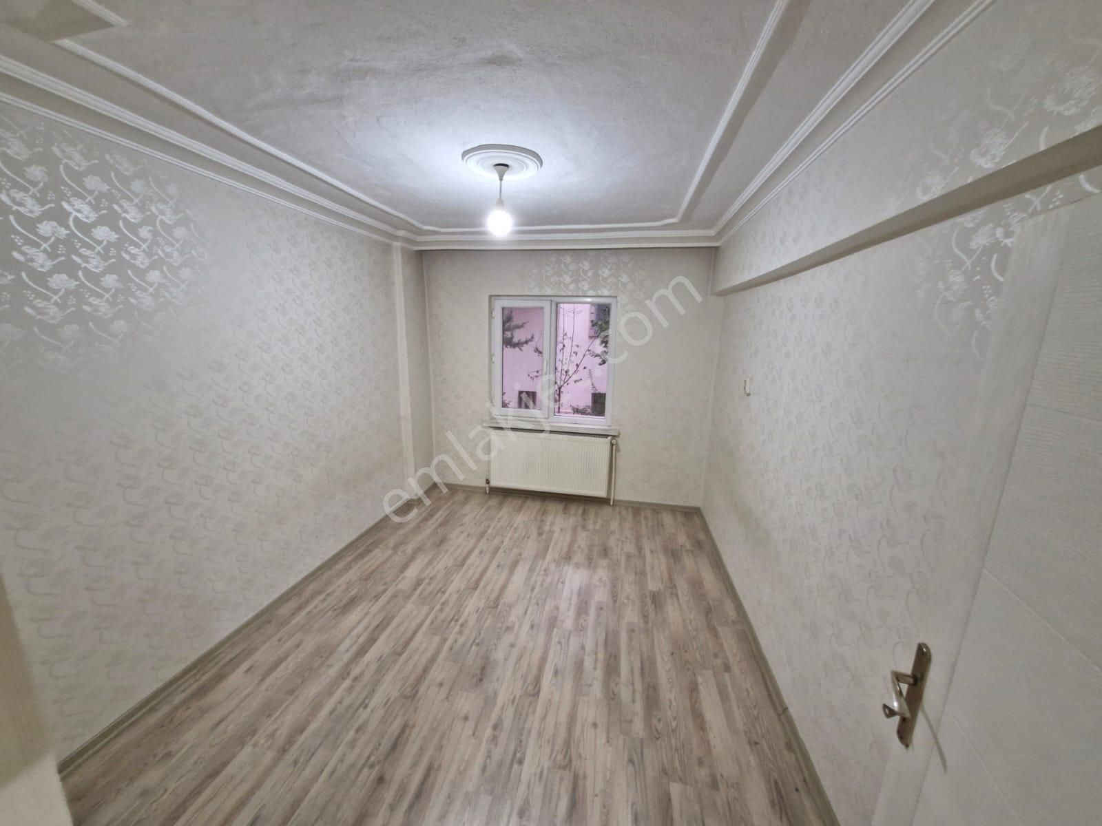 Koza Emlak'tan Plevne Mahalesinde Yeşiloavaya Sınır 3+1 Yapılı Satılık Daireee - Görsel 21