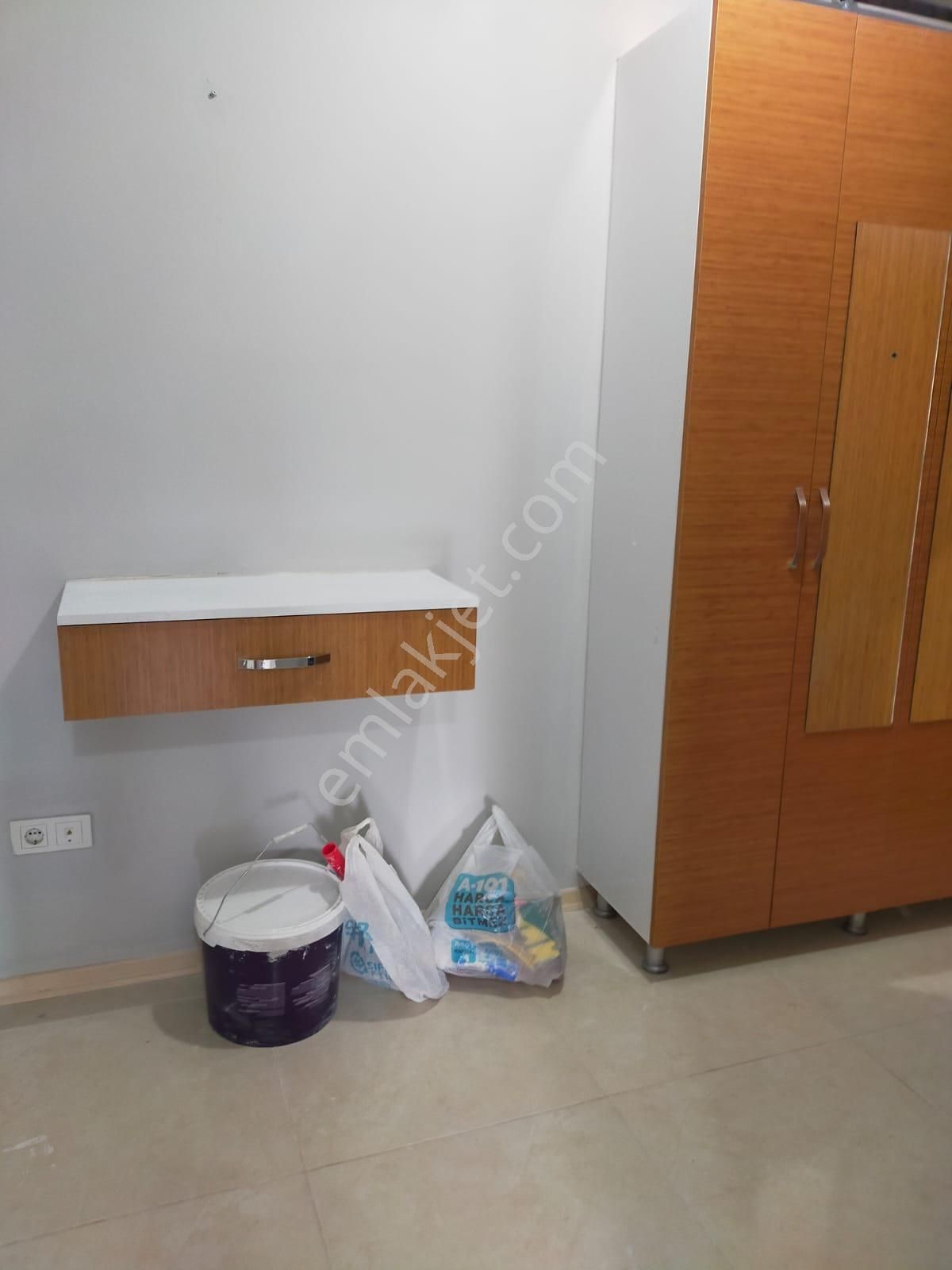 Birlik Gayrimenkul Den Osmangazi De 3+1 Doğalgazı Aktif İskanlı Site İçerisinde Kaçmaz Daire!!! - Görsel 8