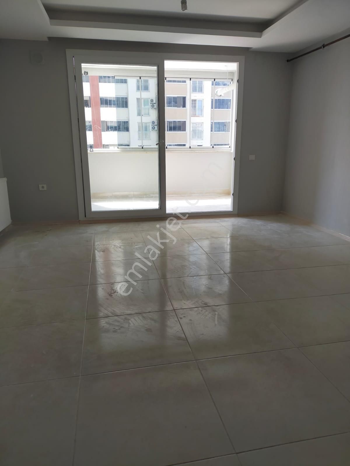 Birlik Gayrimenkul Den Osmangazi De 3+1 Doğalgazı Aktif İskanlı Site İçerisinde Kaçmaz Daire!!! - Görsel 3