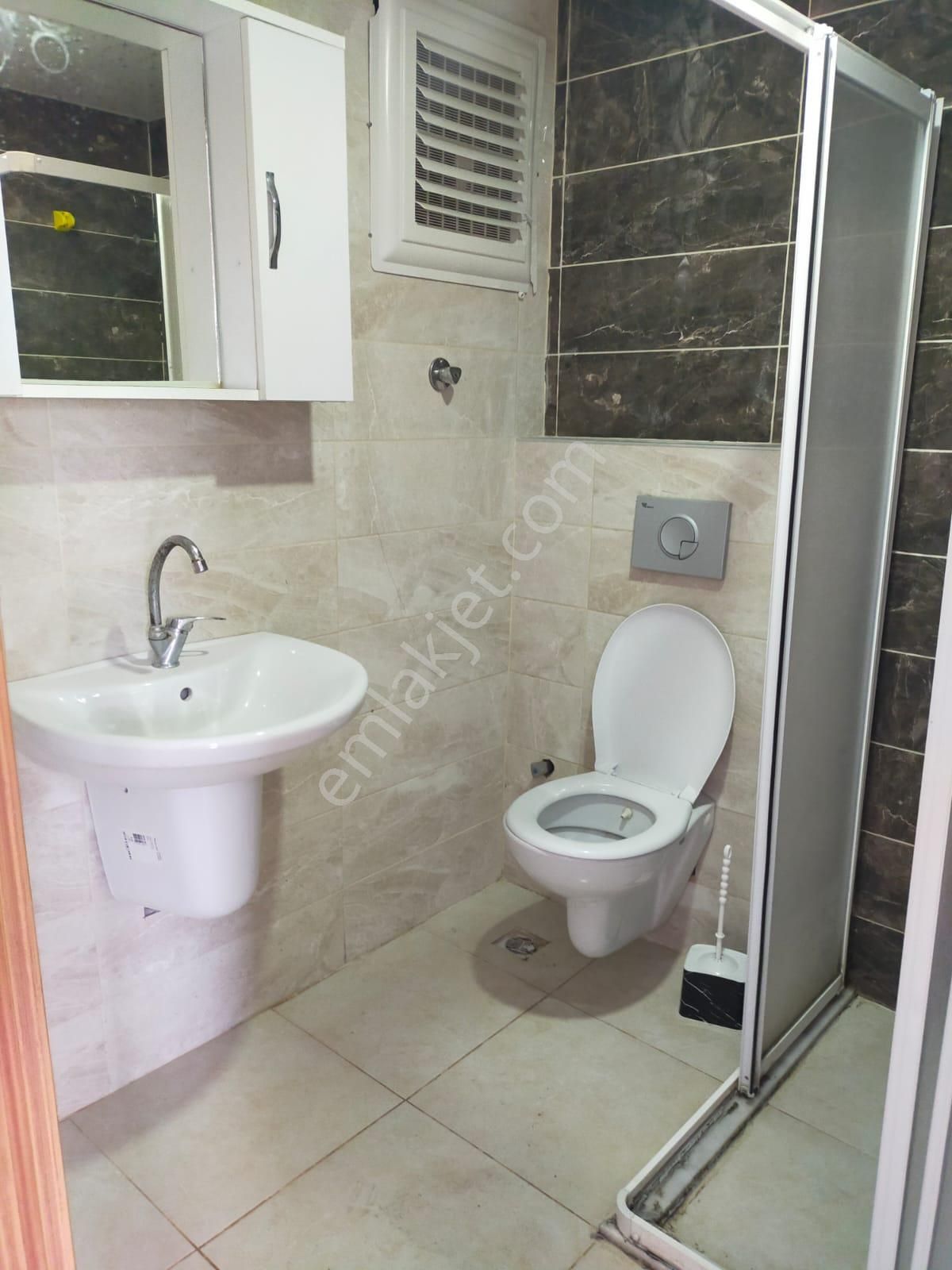 Birlik Gayrimenkul Den Osmangazi De 3+1 Doğalgazı Aktif İskanlı Site İçerisinde Kaçmaz Daire!!! - Görsel 7