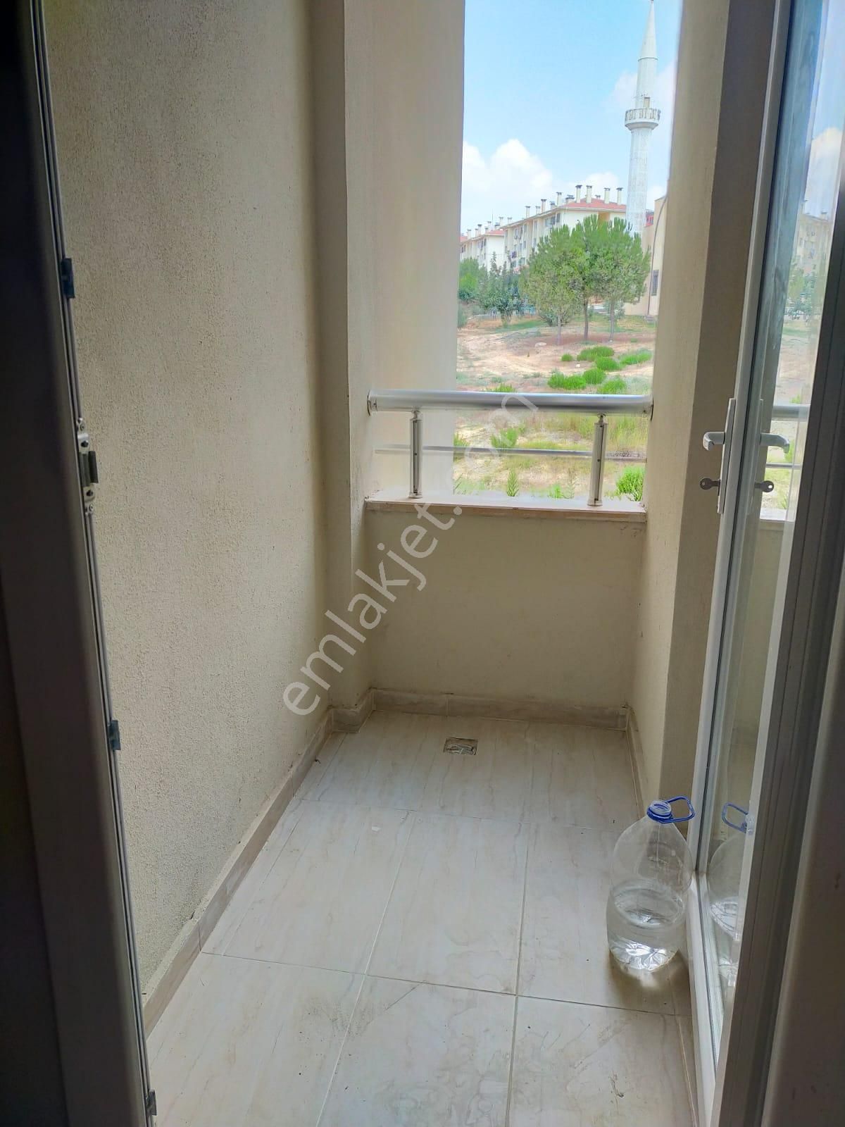 Birlik Gayrimenkul Den Osmangazi De 3+1 Doğalgazı Aktif İskanlı Site İçerisinde Kaçmaz Daire!!! - Görsel 15