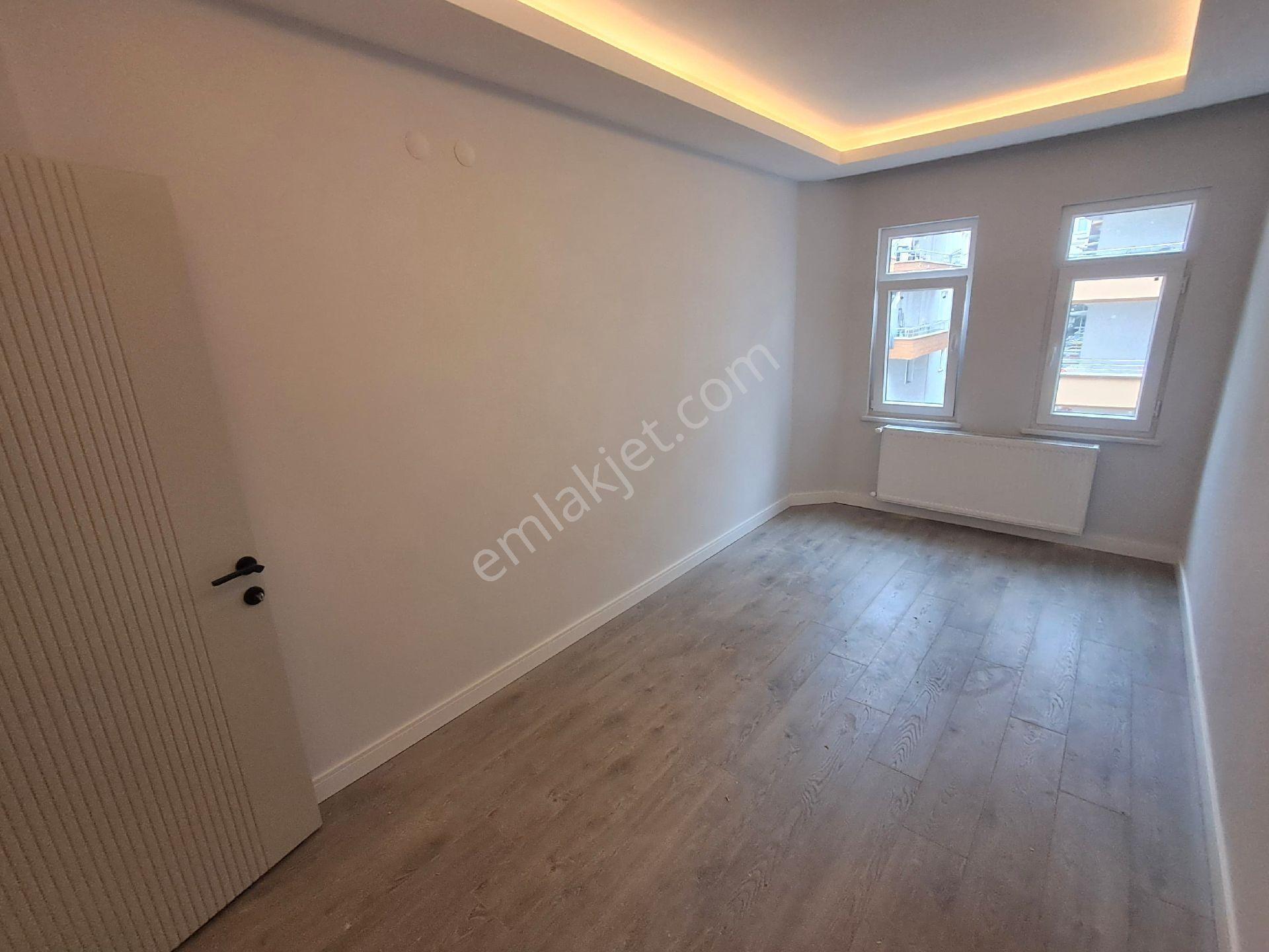 Lider Gayrimenkul'den Atakum Ömürevleri Mevkiinde3+1 150m2 Özel Yapım Daire - Görsel 27