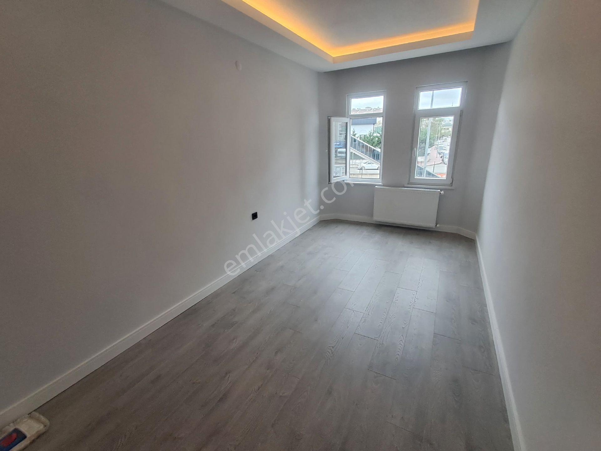 Lider Gayrimenkul'den Atakum Ömürevleri Mevkiinde3+1 150m2 Özel Yapım Daire - Görsel 21