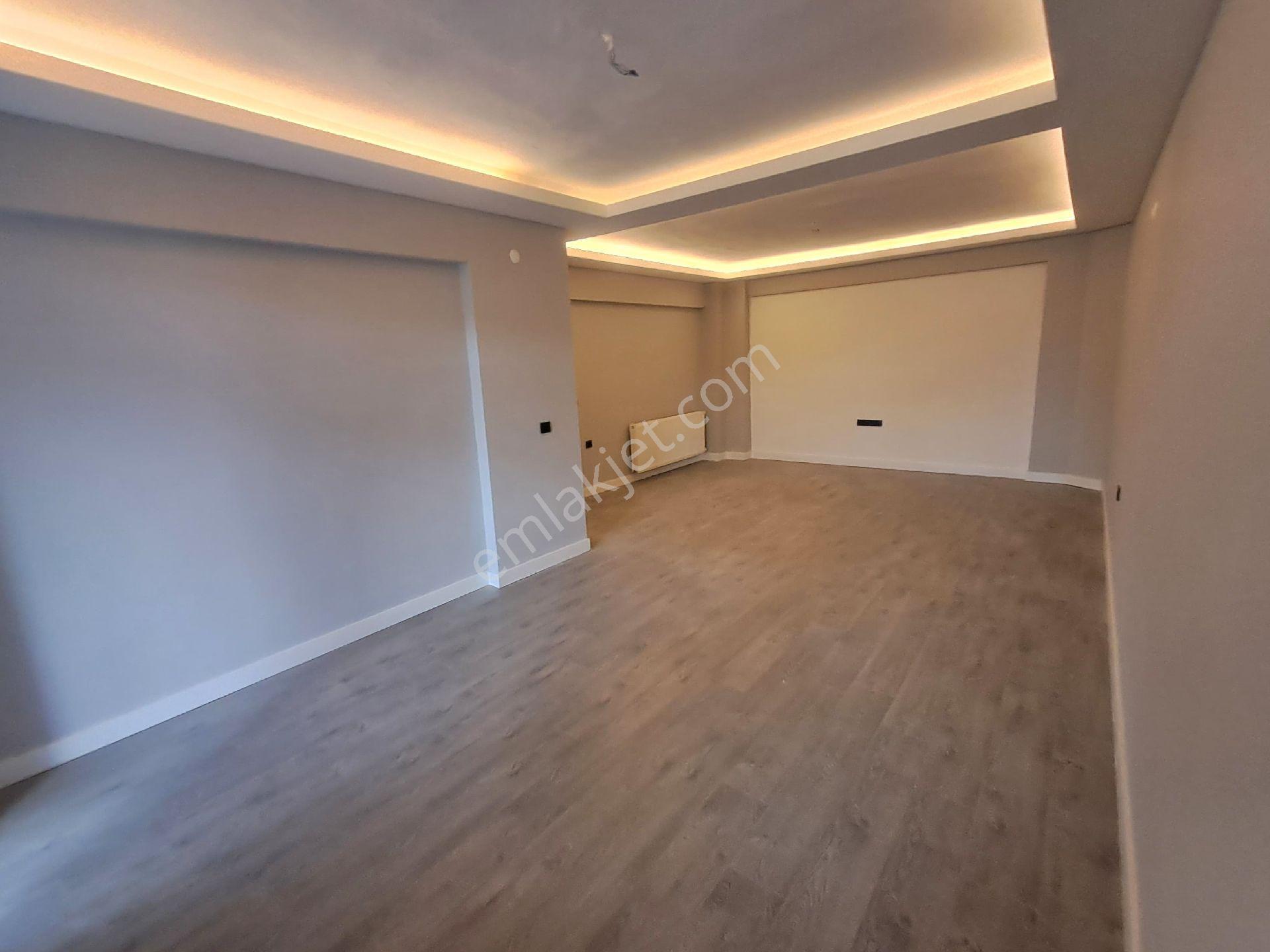 Lider Gayrimenkul'den Atakum Ömürevleri Mevkiinde3+1 150m2 Özel Yapım Daire - Görsel 12