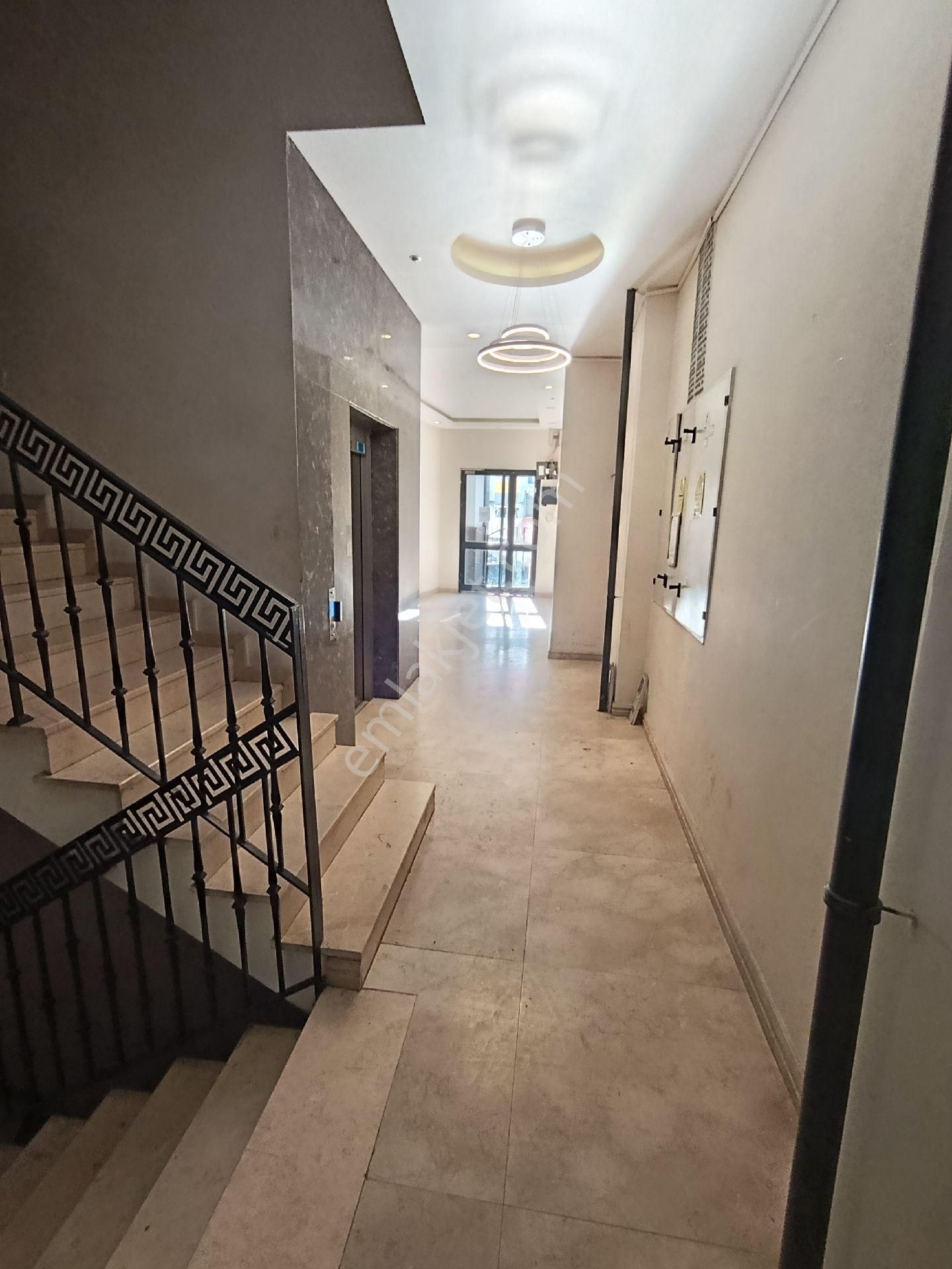 Yılmaz İnşaat Gayrimenkulden Satılık Mekezi Konumda Ters Dubleks - Görsel 23