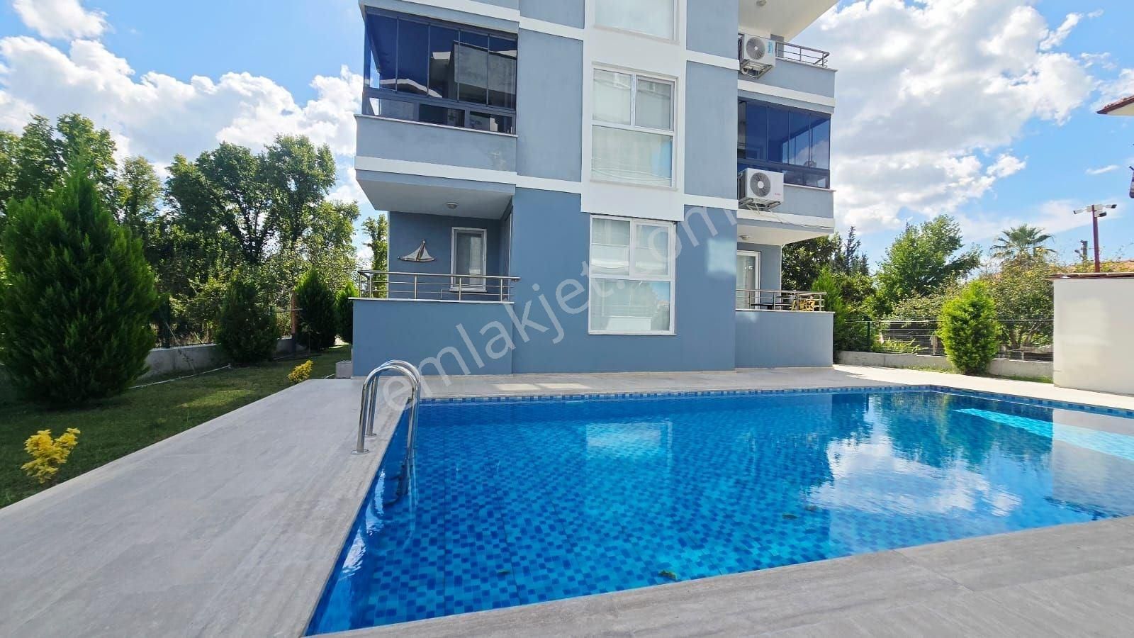 Altıntaşta Yatırımlık 2+1 Havuzlu Sitede Ferah Ara Kat - Görsel 21