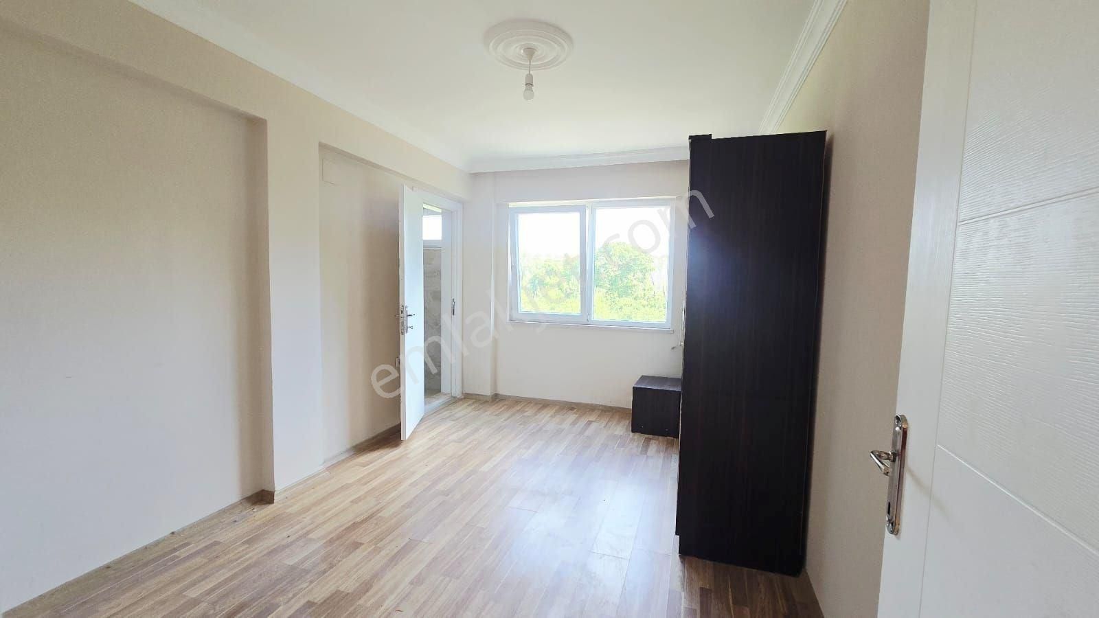 Altıntaşta Yatırımlık 2+1 Havuzlu Sitede Ferah Ara Kat - Görsel 14