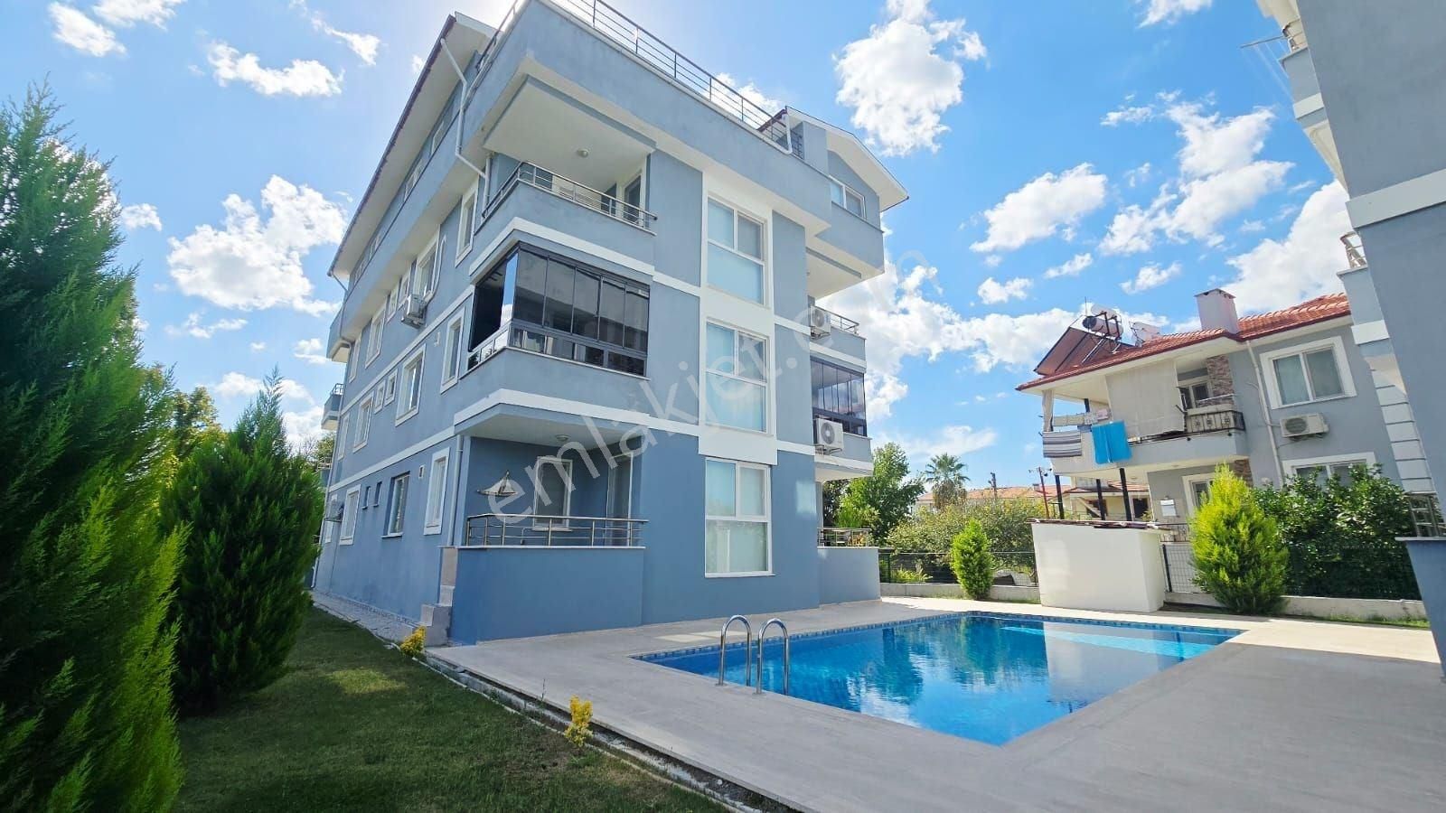 Altıntaşta Yatırımlık 2+1 Havuzlu Sitede Ferah Ara Kat - Görsel 12