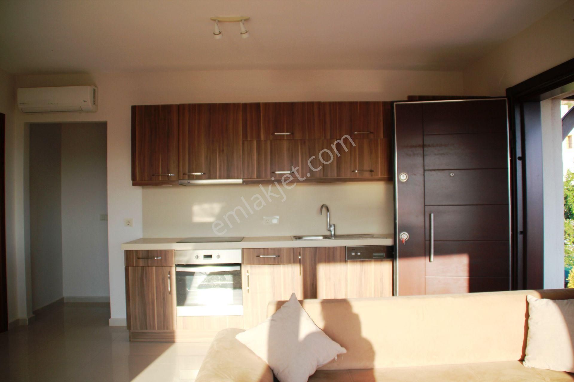 Bodrum Kumbahçe'de Havuzlu Site İçi Satılık Deniz Manzaralı Daire - Görsel 6