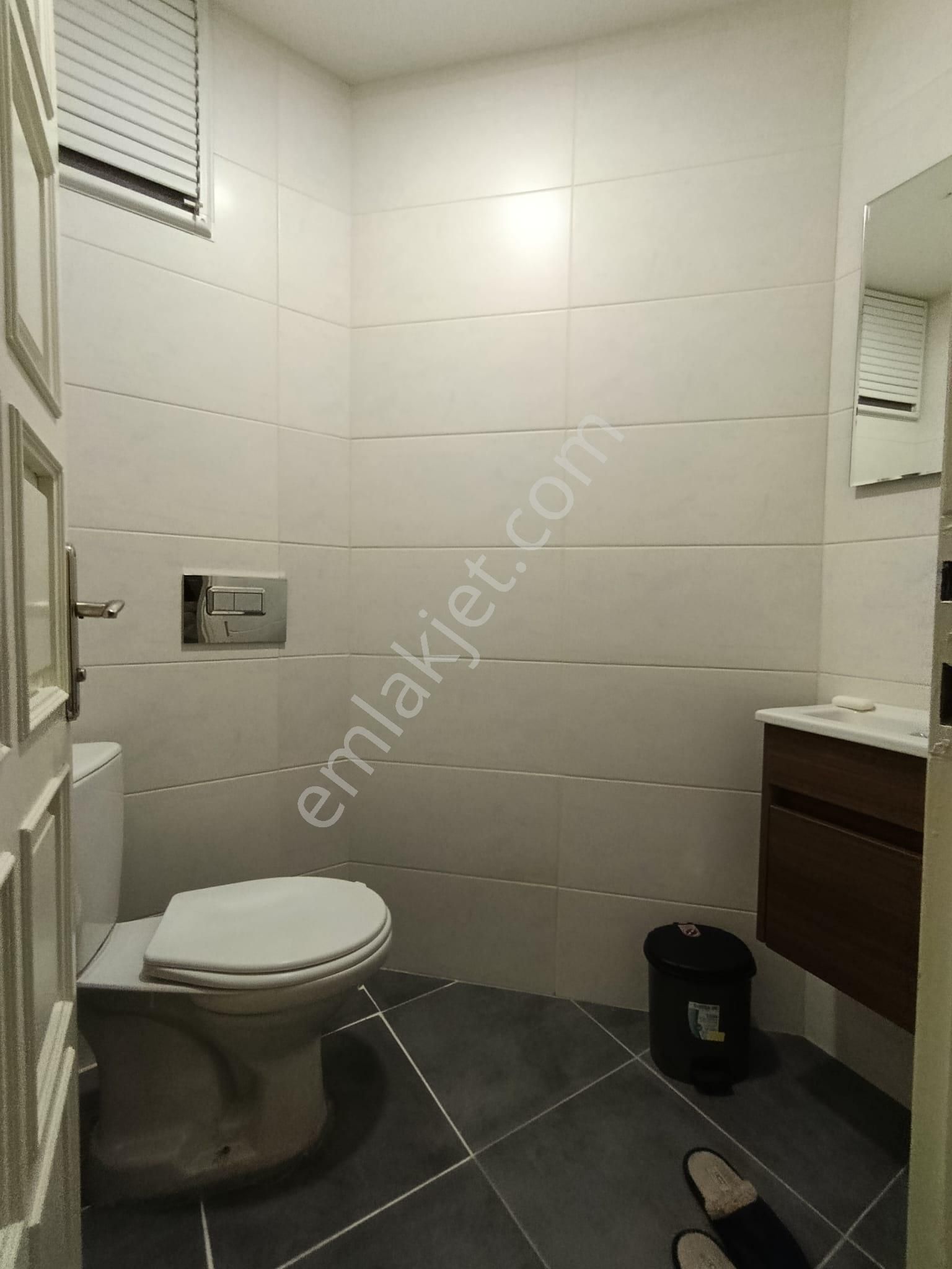 Bahçelievler Kıbrıs Parkı Yakınında Satılık 130 M² Ferah Daire - Görsel 20