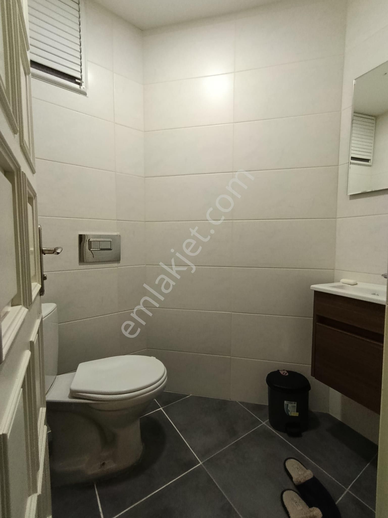 Bahçelievler Kıbrıs Parkı Yakınında Satılık 130 M² Ferah Daire - Görsel 21