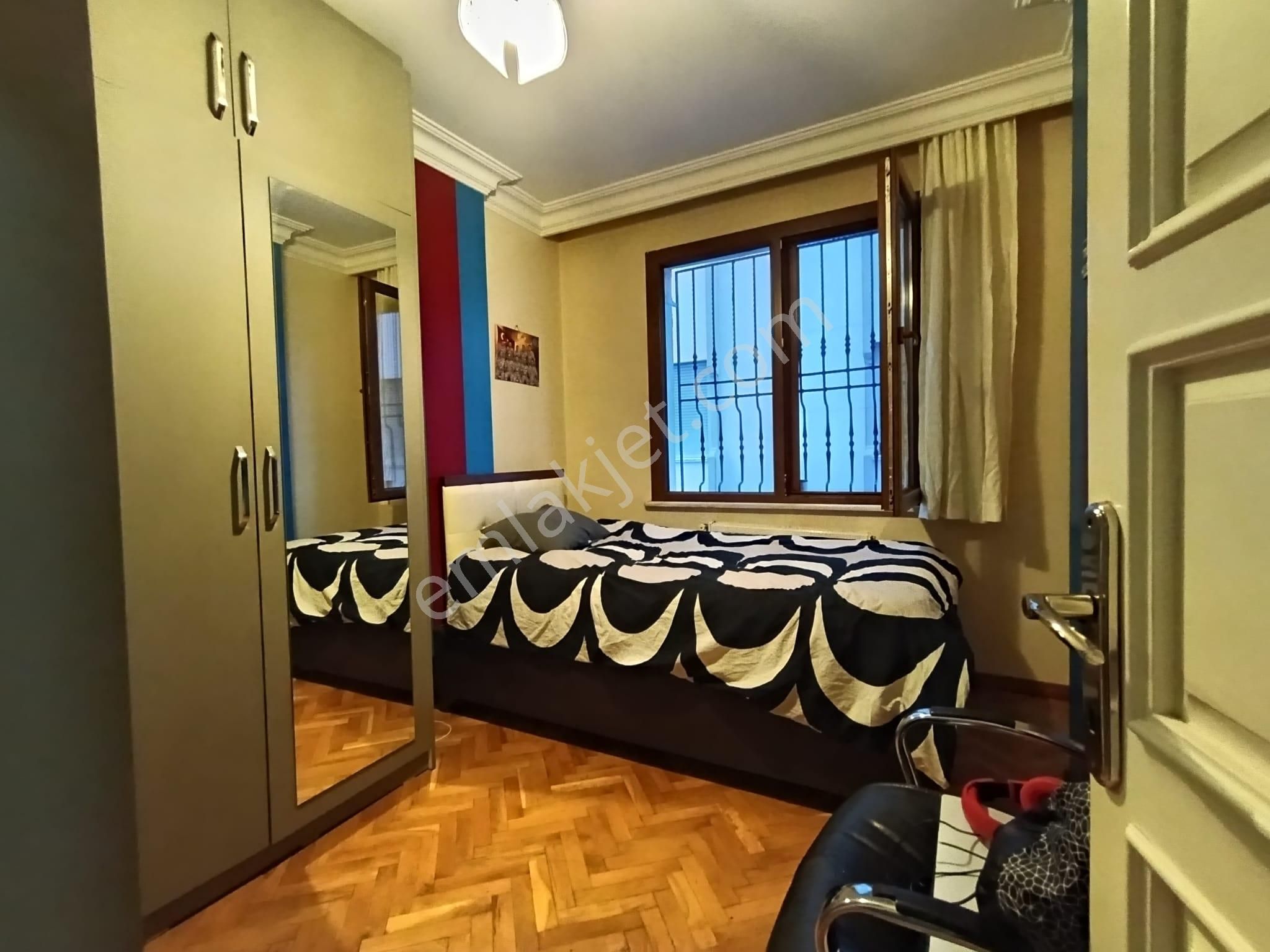 Bahçelievler Kıbrıs Parkı Yakınında Satılık 130 M² Ferah Daire - Görsel 25