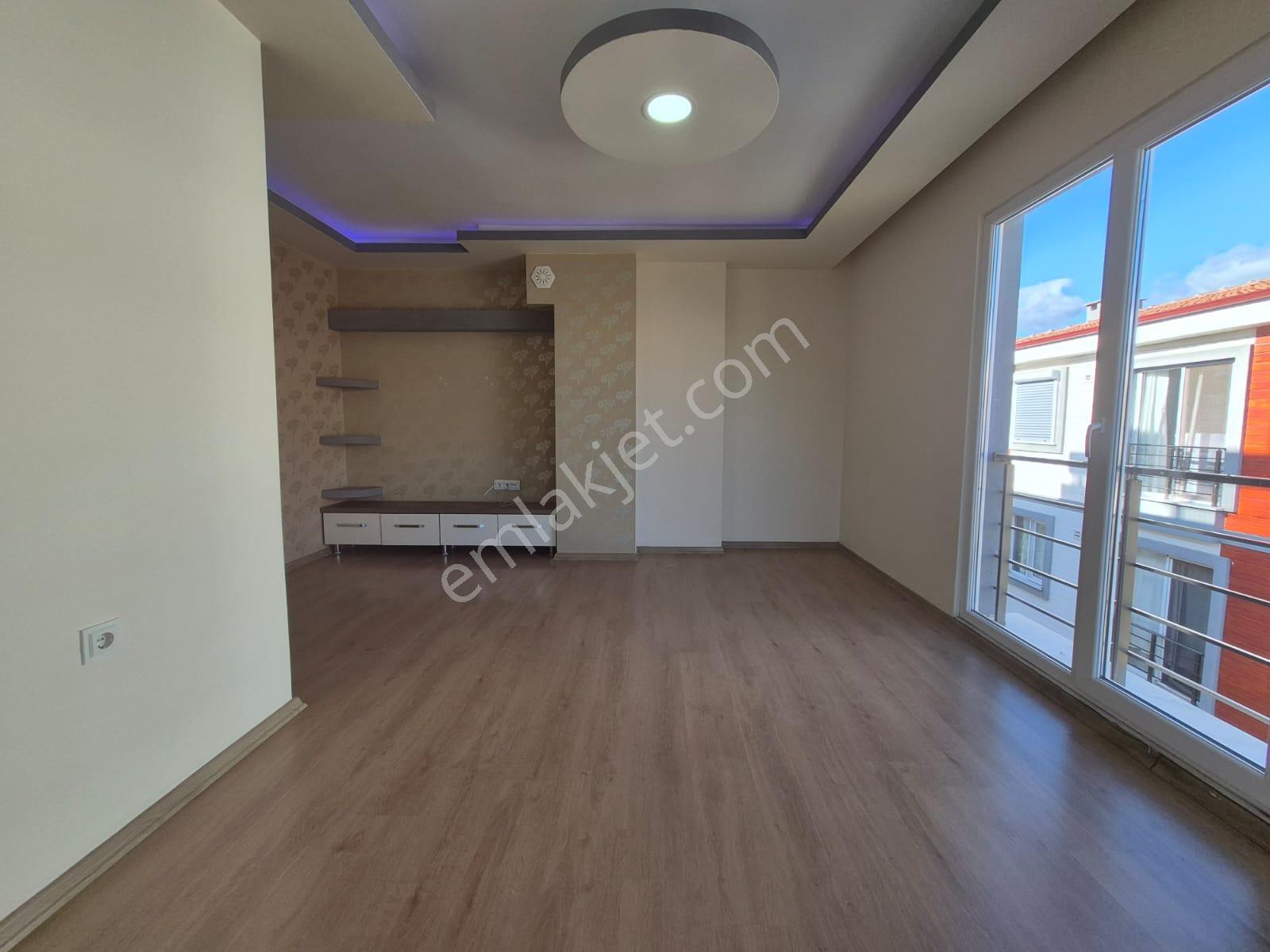 Sabri Pınarbaşı'dan Altınkum'da Satılık Ebeveyn Banyolu Doğalgazlı 2+1 Daire - Görsel 3