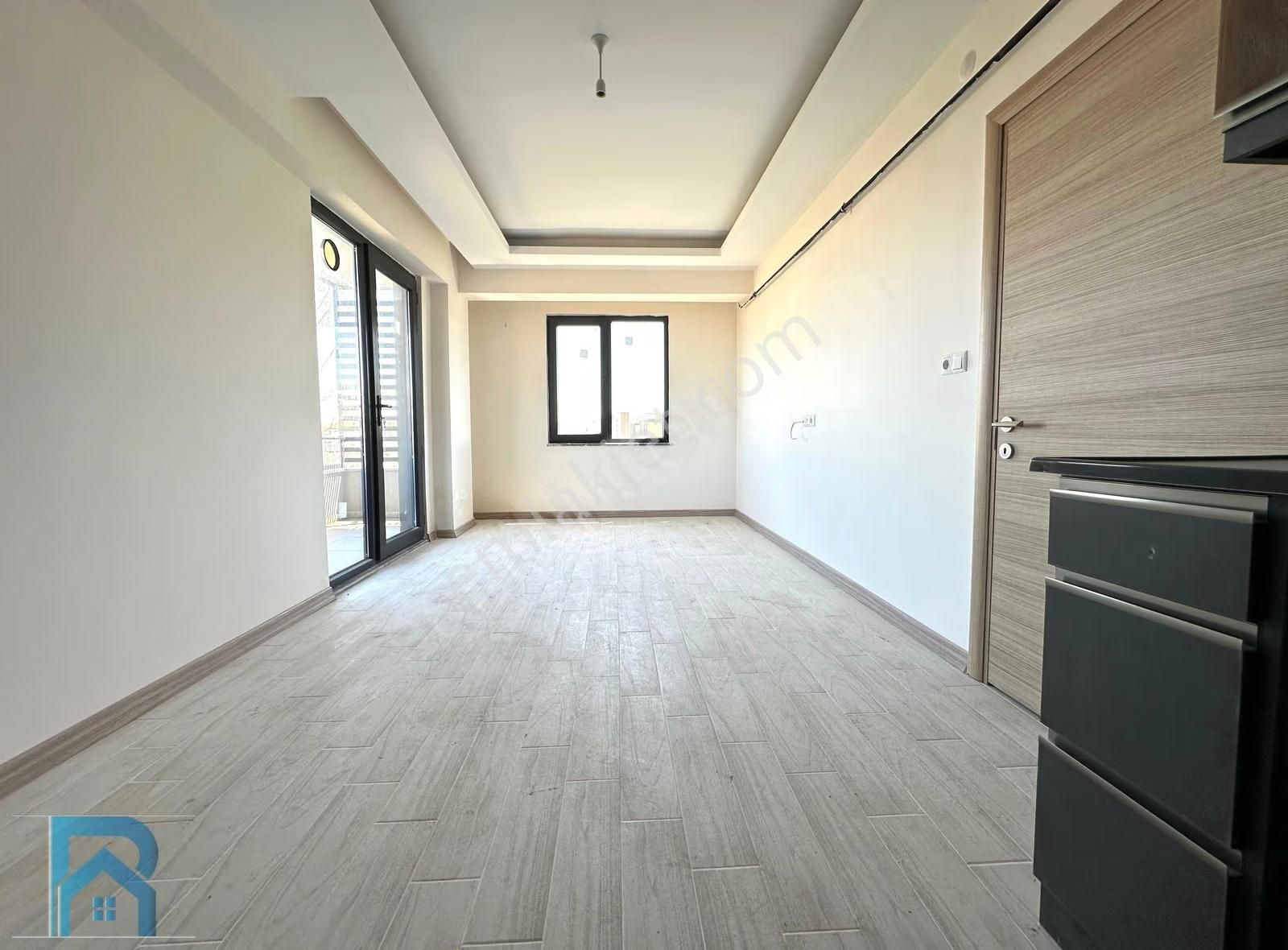Havuzlu Ve Güvenlikli | Geniş Peyzaj Alanlı Site 2+1 Daire - Görsel 21