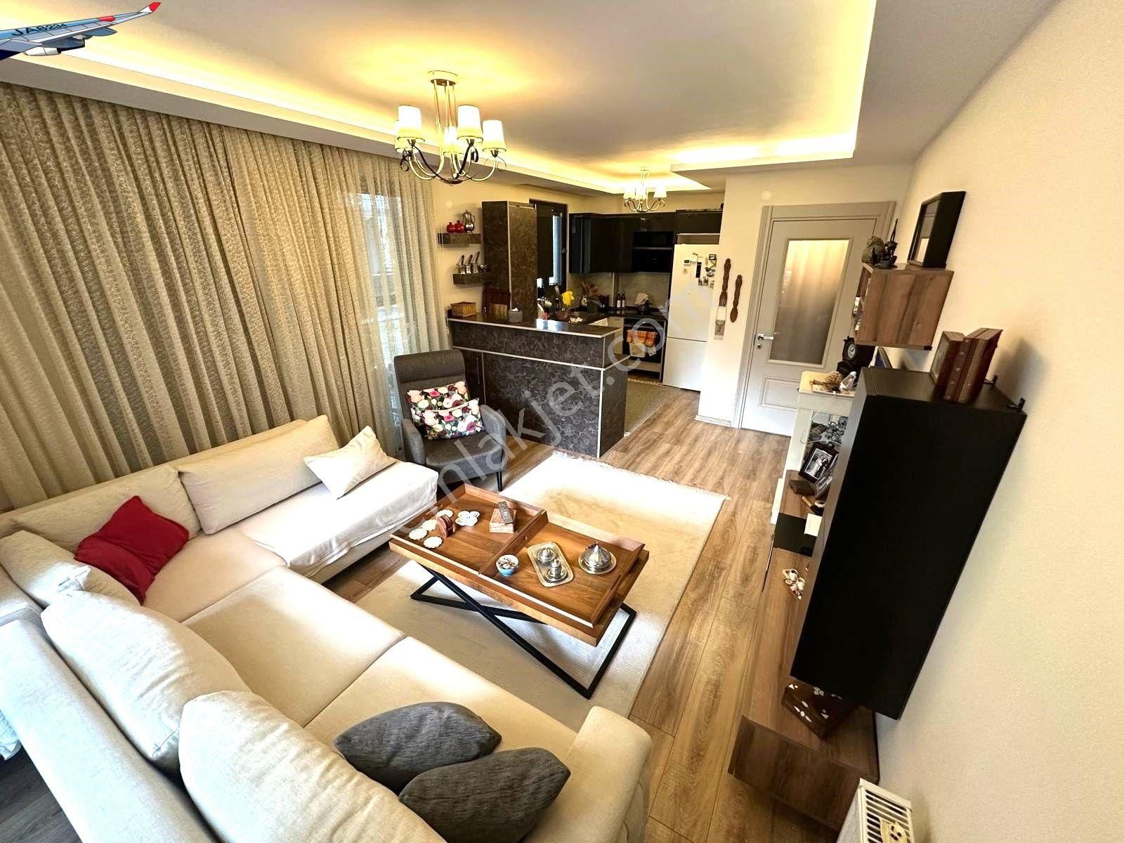 ▀ Jet'ten İkizçayda Site İçerisinde Geniş Kullanışlı 1+1 Daire ▀
