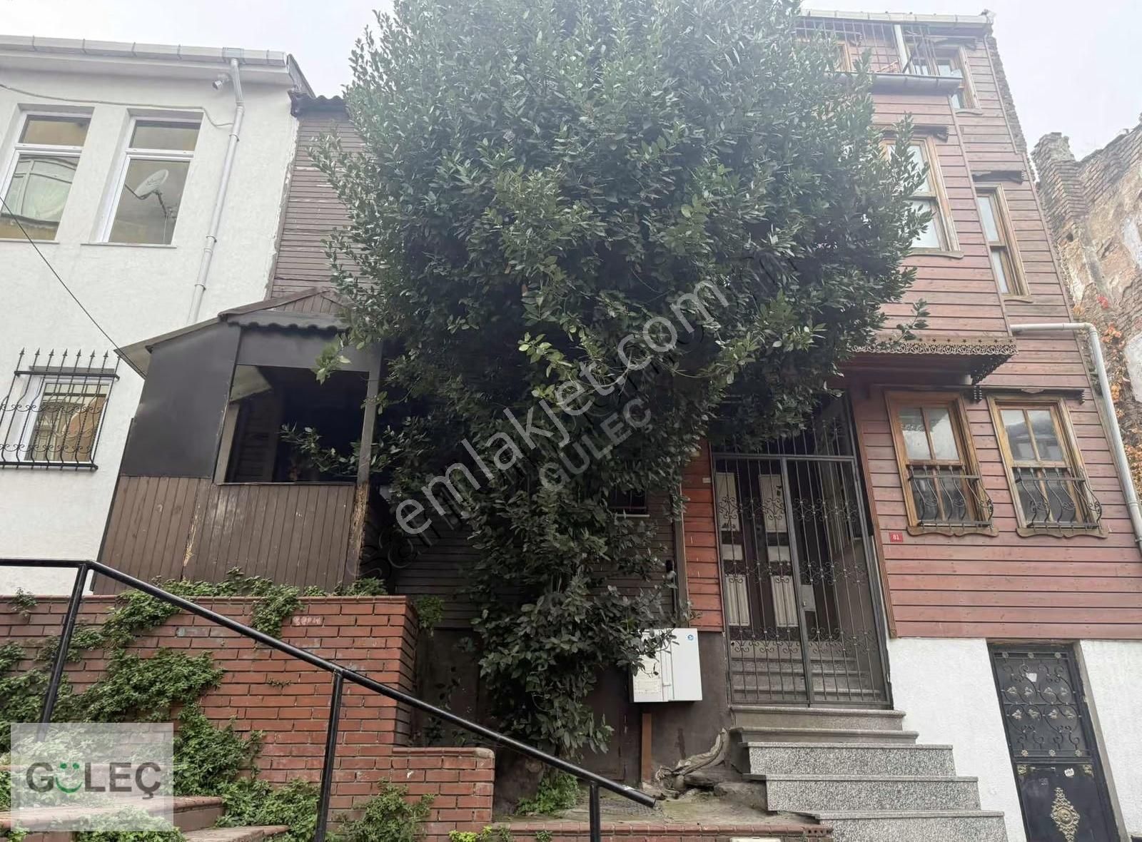 Balat Ayvansaray Da Satılık 2 Ad Arsa - Görsel 7