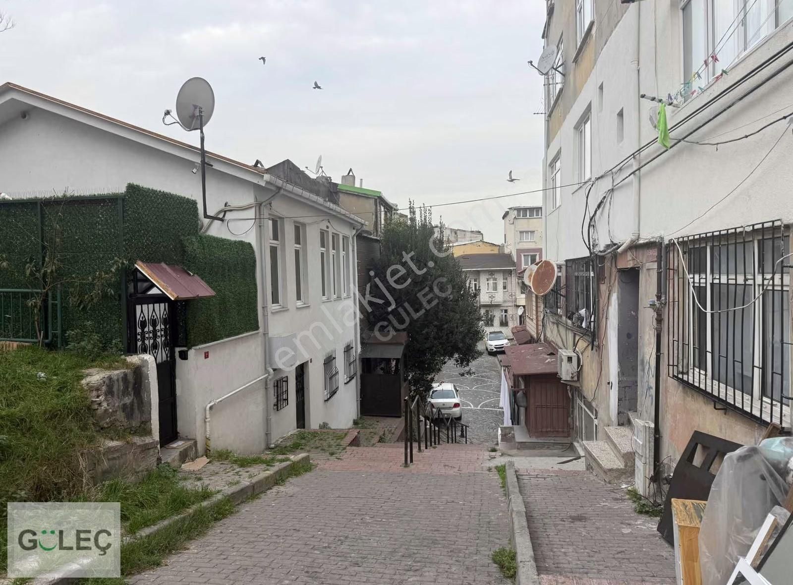 Balat Ayvansaray Da Satılık 2 Ad Arsa - Görsel 6