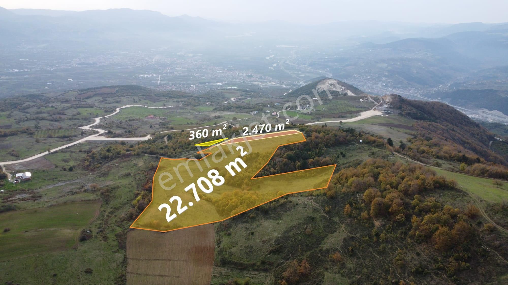 Remax Mavi'den Sakarya Geyve Akkaya'da Manzaralı Satılık Arazi - Görsel 26