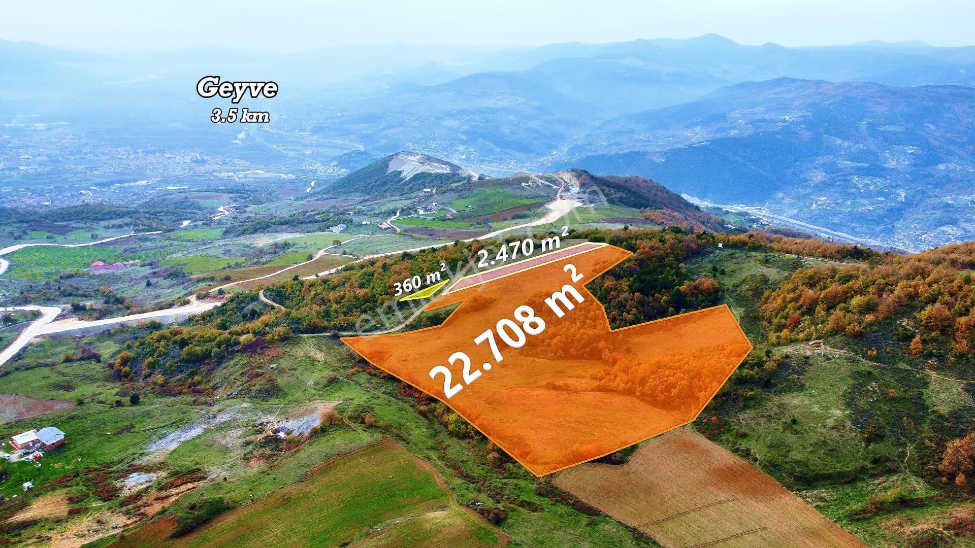 Remax Mavi'den Sakarya Geyve Akkaya'da Manzaralı Satılık Arazi - Görsel 25