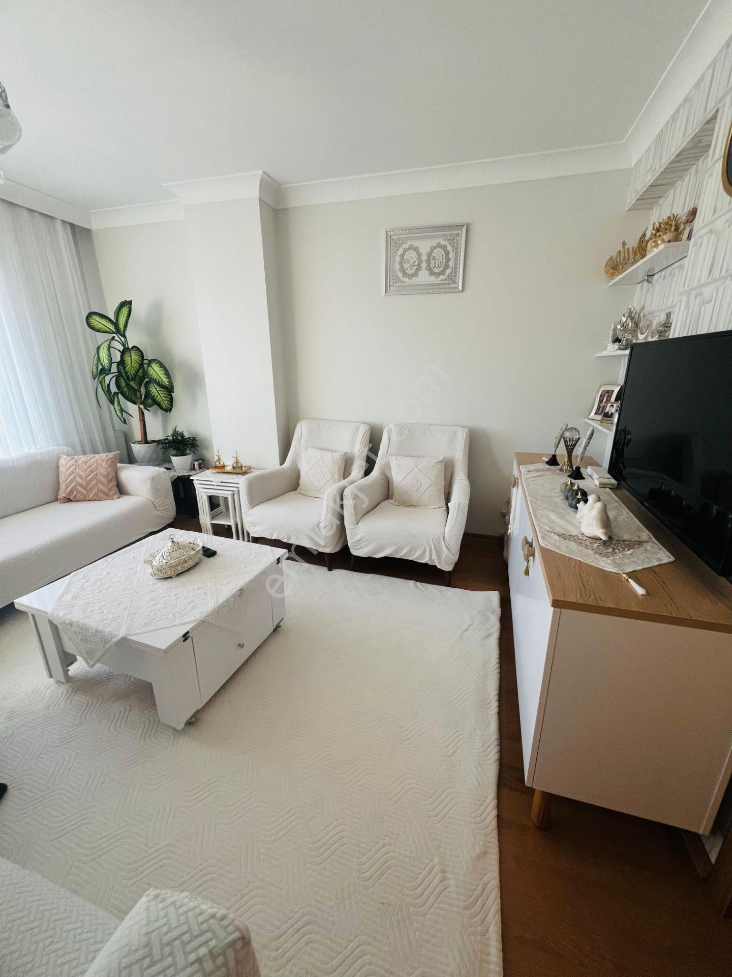 İstanbul Sancaktepe Safa Mah. Satılık 3+1 Üst Dübleks 165 M2 - Görsel 28