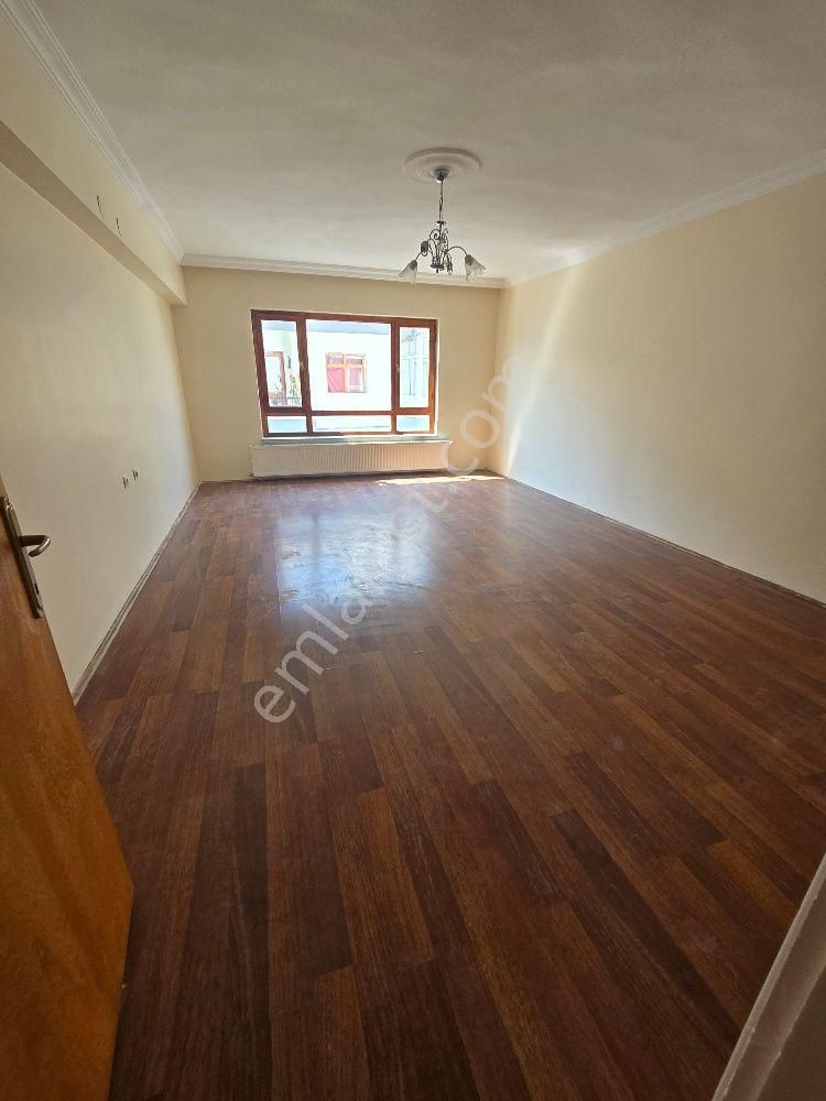 3+1 Bağımsız Salon Kiralık Daire Yıldız Emlak'tan