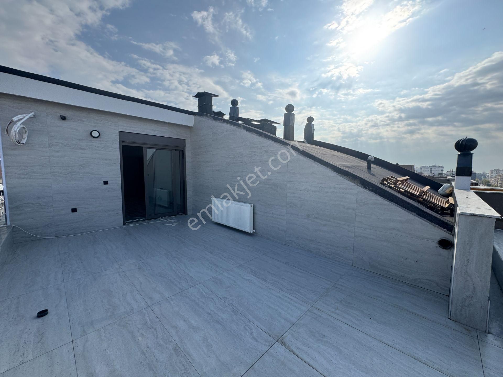 Zerdalilikte Lüks Yapılı K.otoparklı Şık Dubleksler - Görsel 28