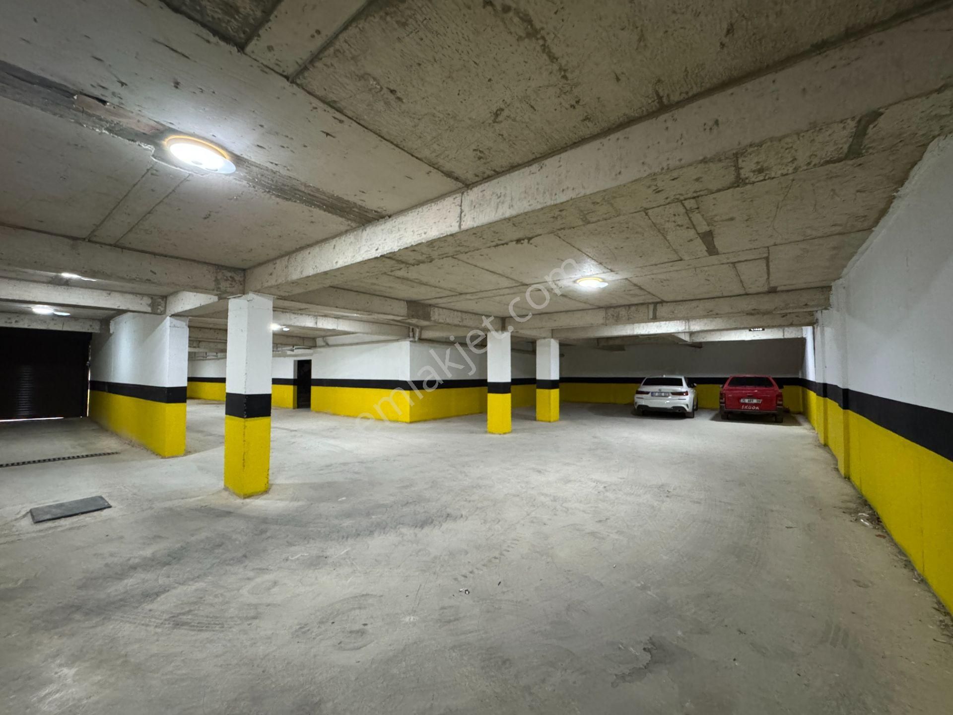 Zerdalilikte Lüks Yapılı K.otoparklı Şık Dubleksler - Görsel 32