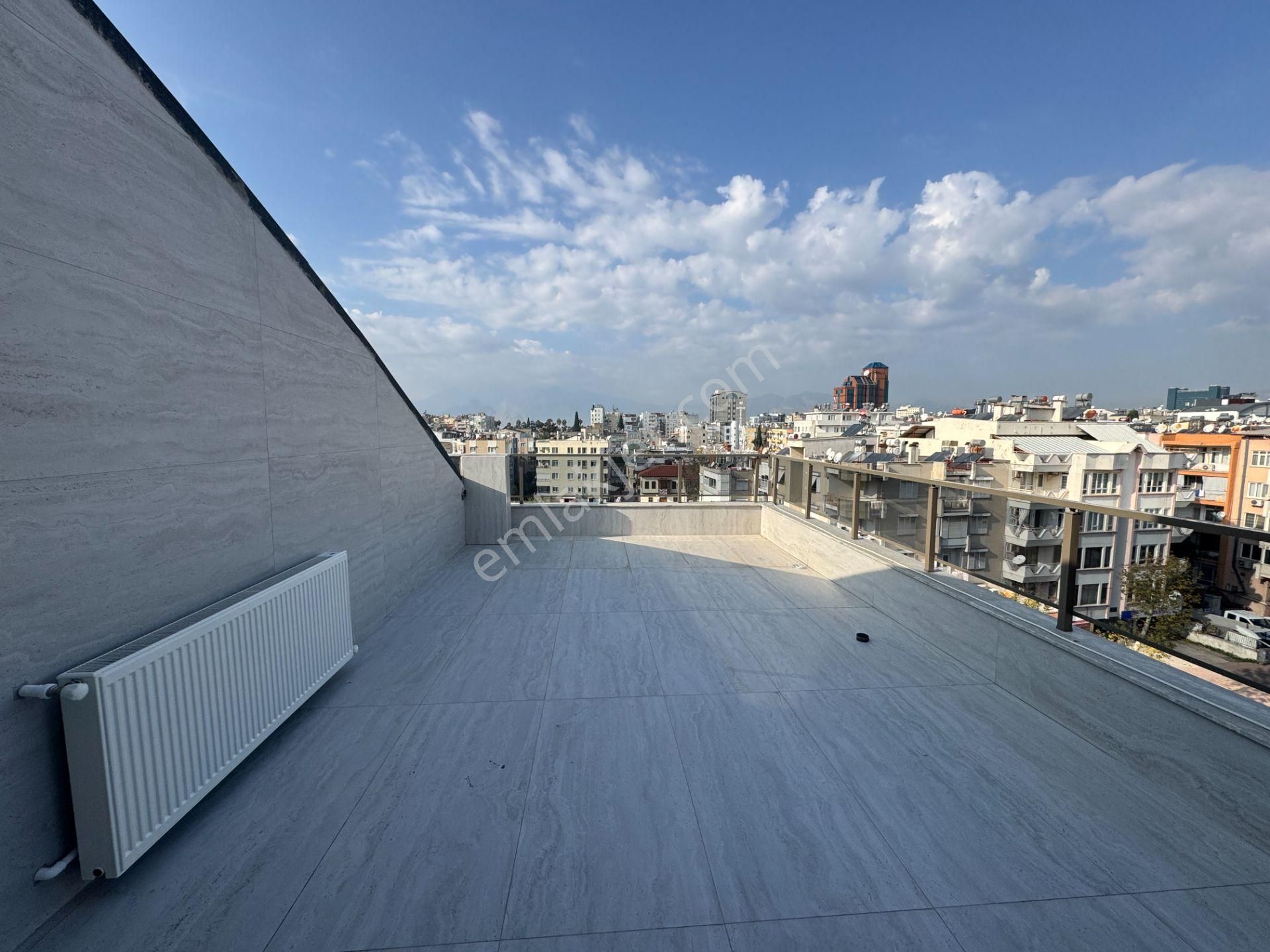 Zerdalilikte Lüks Yapılı K.otoparklı Şık Dubleksler - Görsel 27