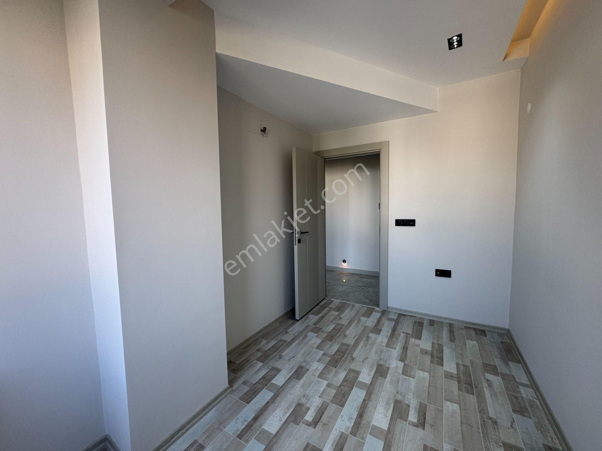 Zerdalilikte Lüks Yapılı K.otoparklı Şık Dubleksler - Görsel 19