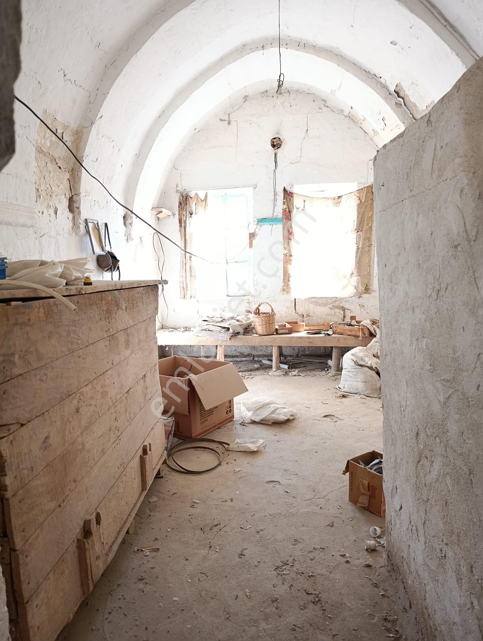 Ürgüp Karlık Köyü'nde Satılık İki Katlı Yığma Ev Ve Müştemilatı - Görsel 8