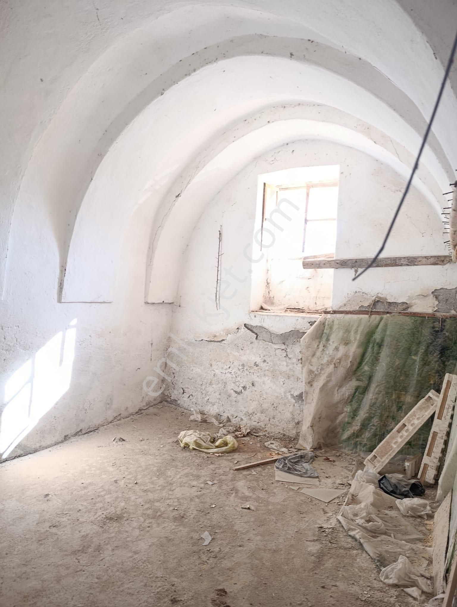 Ürgüp Karlık Köyü'nde Satılık İki Katlı Yığma Ev Ve Müştemilatı - Görsel 16