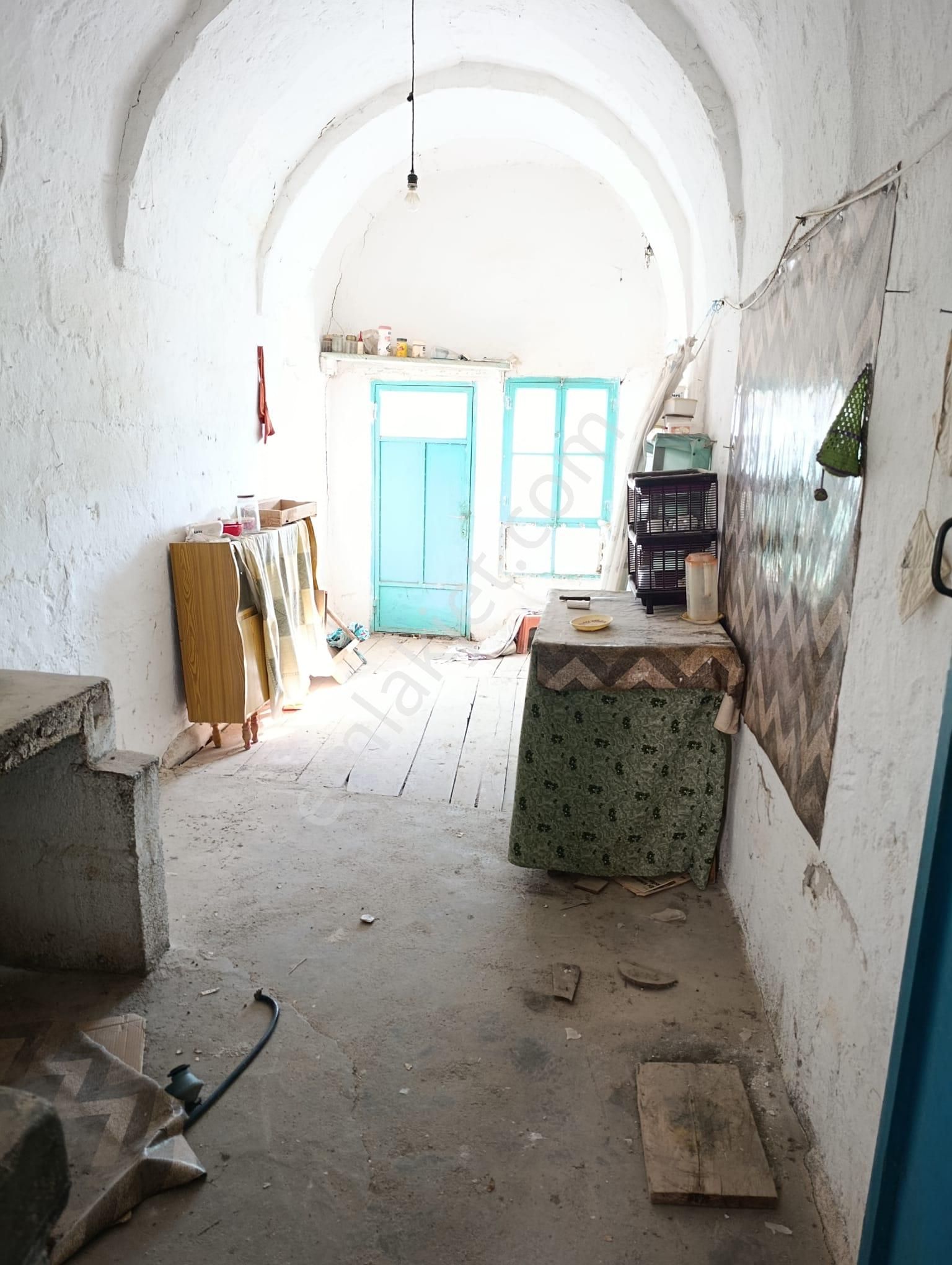 Ürgüp Karlık Köyü'nde Satılık İki Katlı Yığma Ev Ve Müştemilatı - Görsel 11