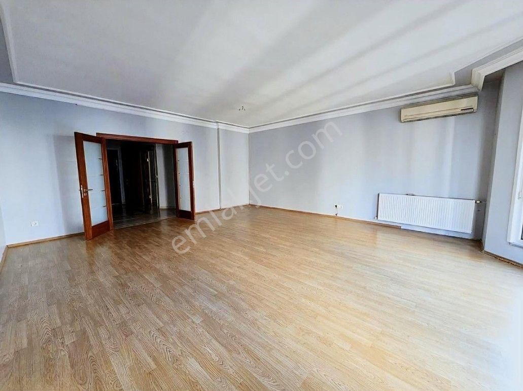 Boş.. Site Özlllikli Bakımlı 24 Saat Güvenlk Havuz İmkanı Prestijli 3+1 Daire - Görsel 7