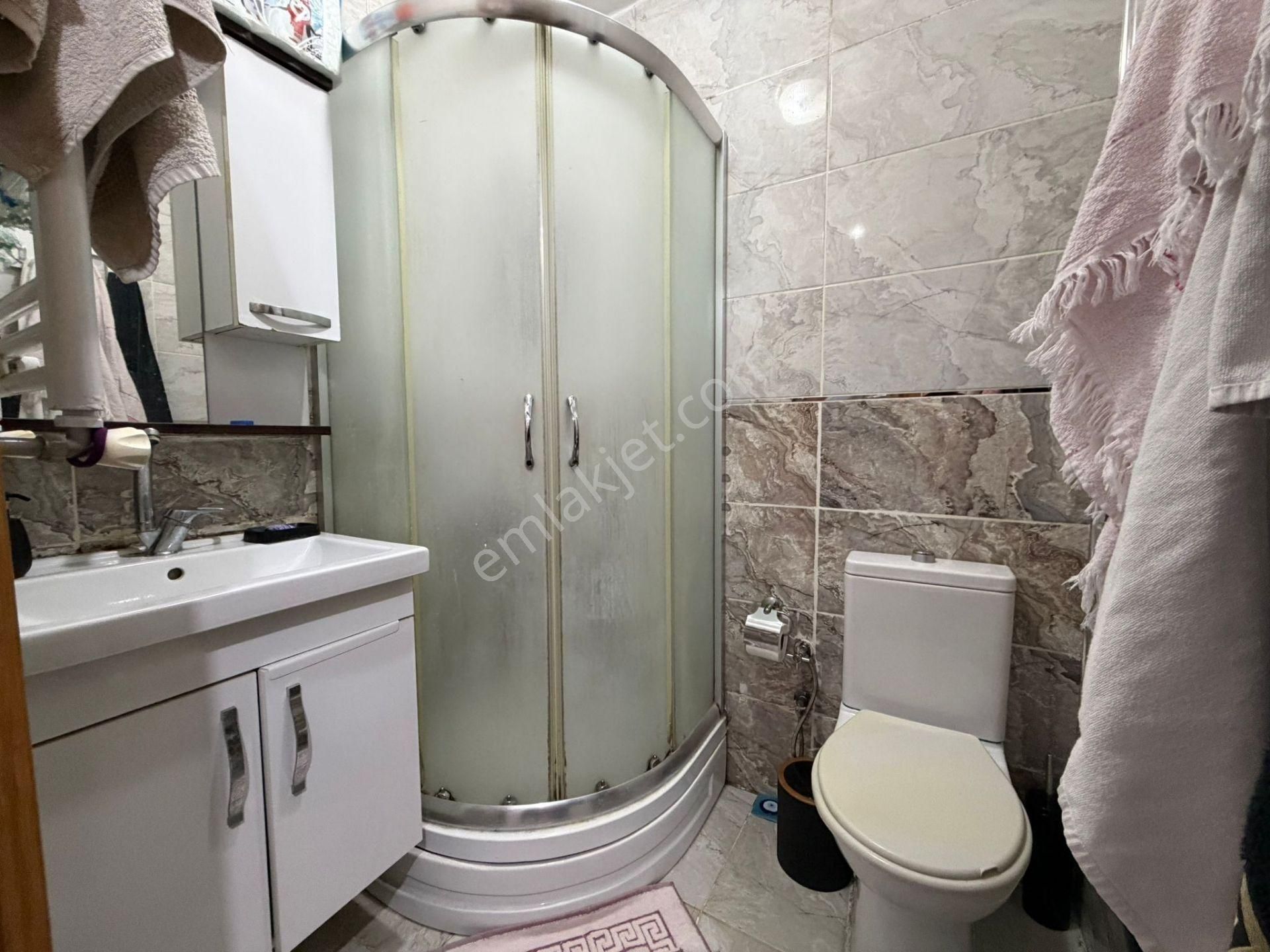 İstanbul House'dan B.evler'de Genç Binada 1+1 Yüksek Giriş - Görsel 12