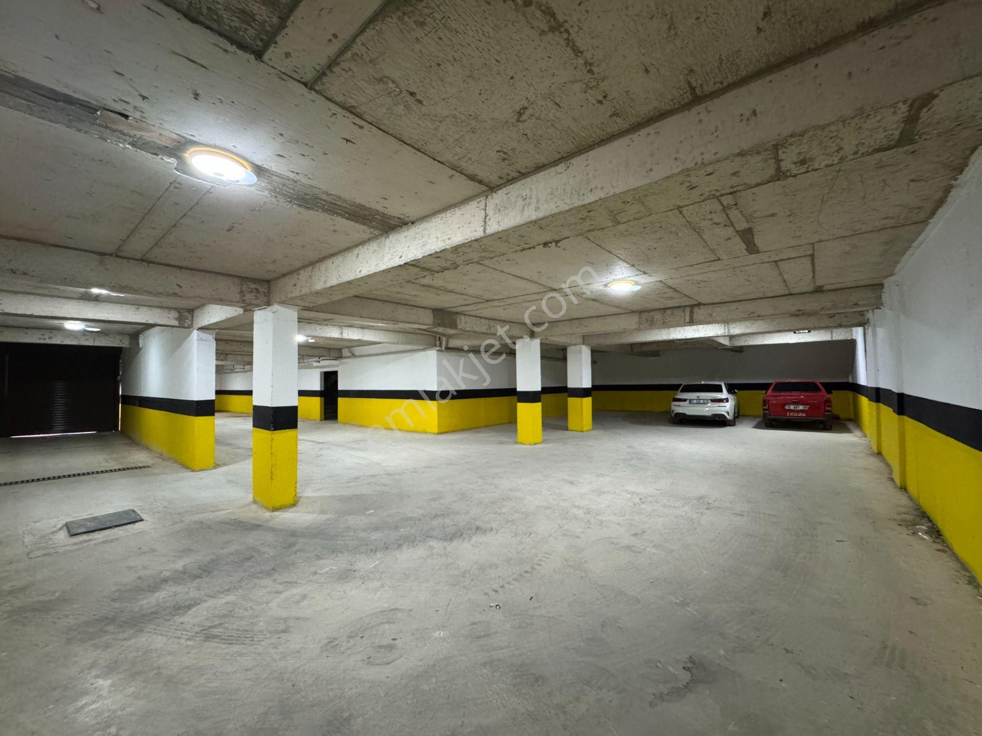 Zerdalilikte K.otoparklı Kombili Geniş Kullanışlı 3+1 Dubleks - Görsel 26