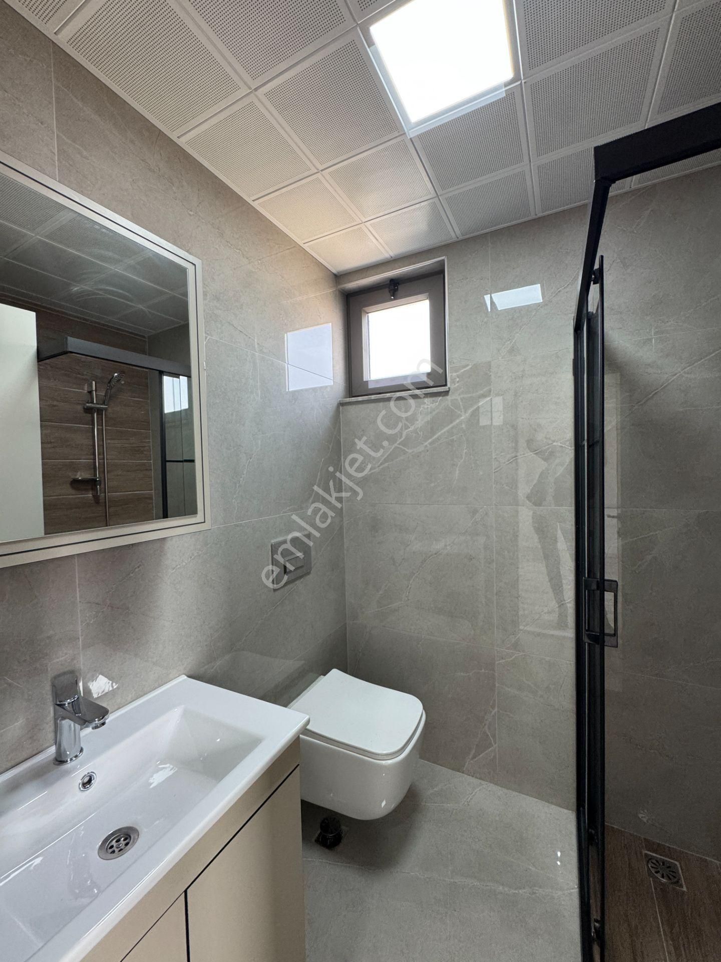 Zerdalilikte K.otoparklı Kombili Geniş Kullanışlı 3+1 Dubleks - Görsel 16