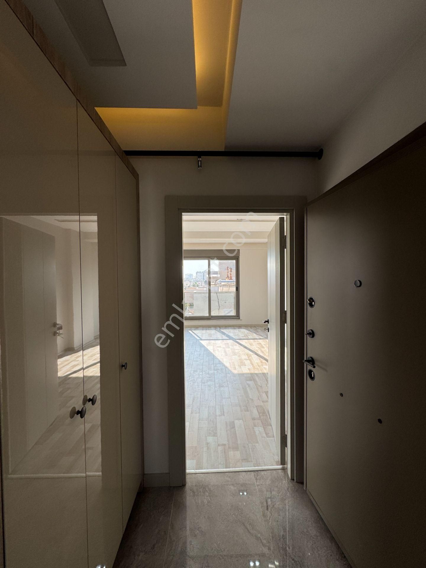 Zerdalilikte K.otoparklı Kombili Geniş Kullanışlı 3+1 Dubleks - Görsel 19