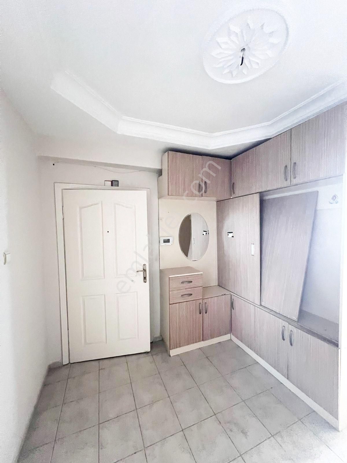 Tellidere'de_3+1_kapalı_mutfak_site'de_çok_geniş_metroya_yakın.. - Görsel 28