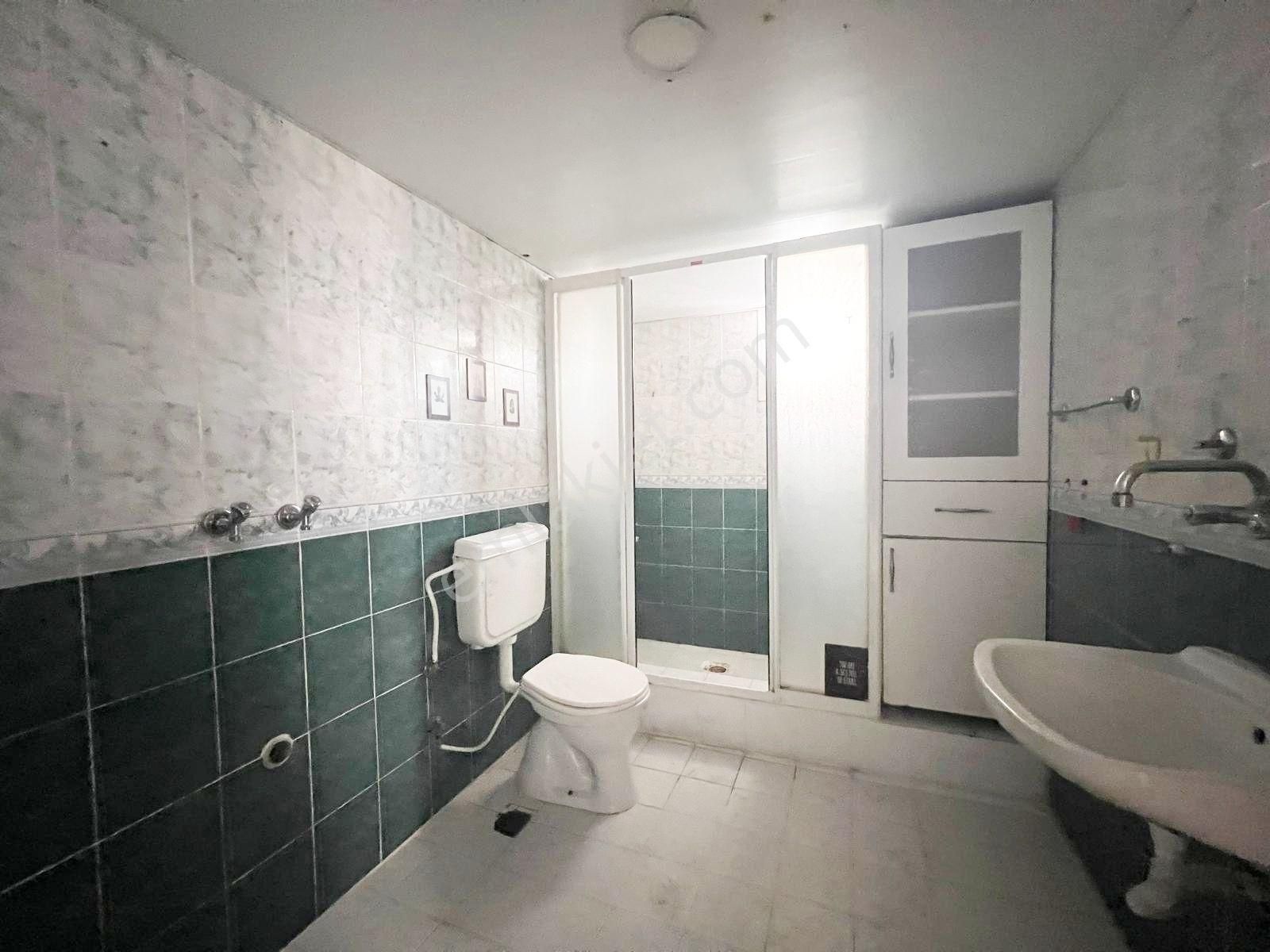 Tellidere'de_3+1_kapalı_mutfak_site'de_çok_geniş_metroya_yakın.. - Görsel 30